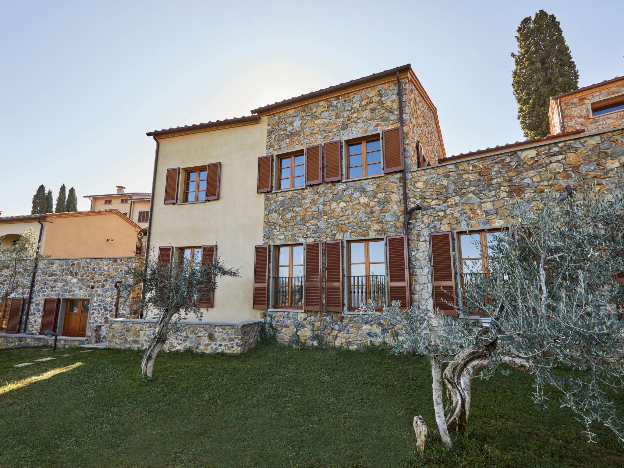 Photo 34 - 8 bedroom House in Lucignano with private pool and garden