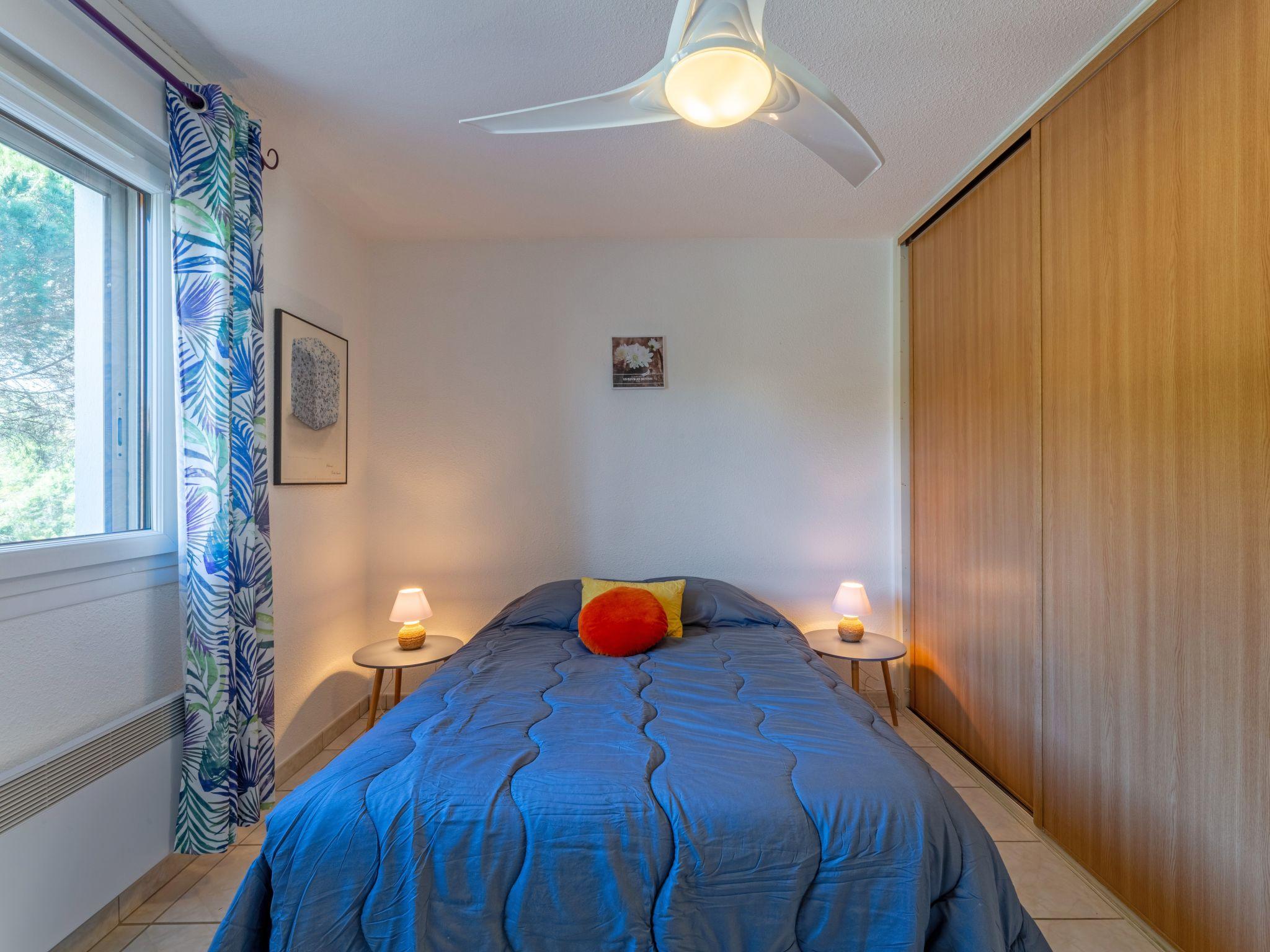 Photo 3 - Appartement de 1 chambre à Sainte-Maxime avec piscine et vues à la mer
