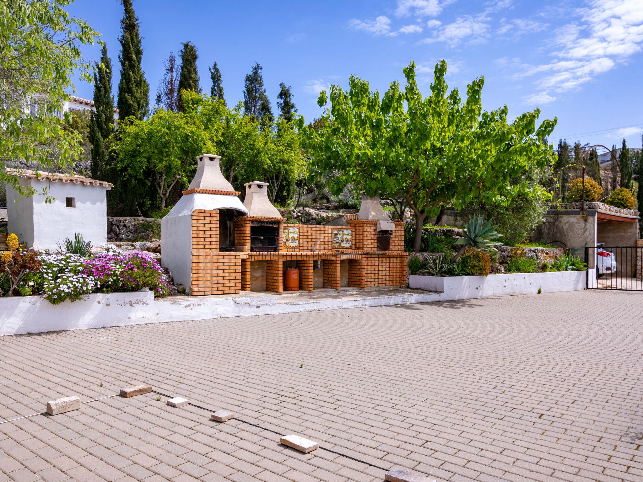 Photo 23 - Maison de 3 chambres à Dénia avec piscine privée et jardin