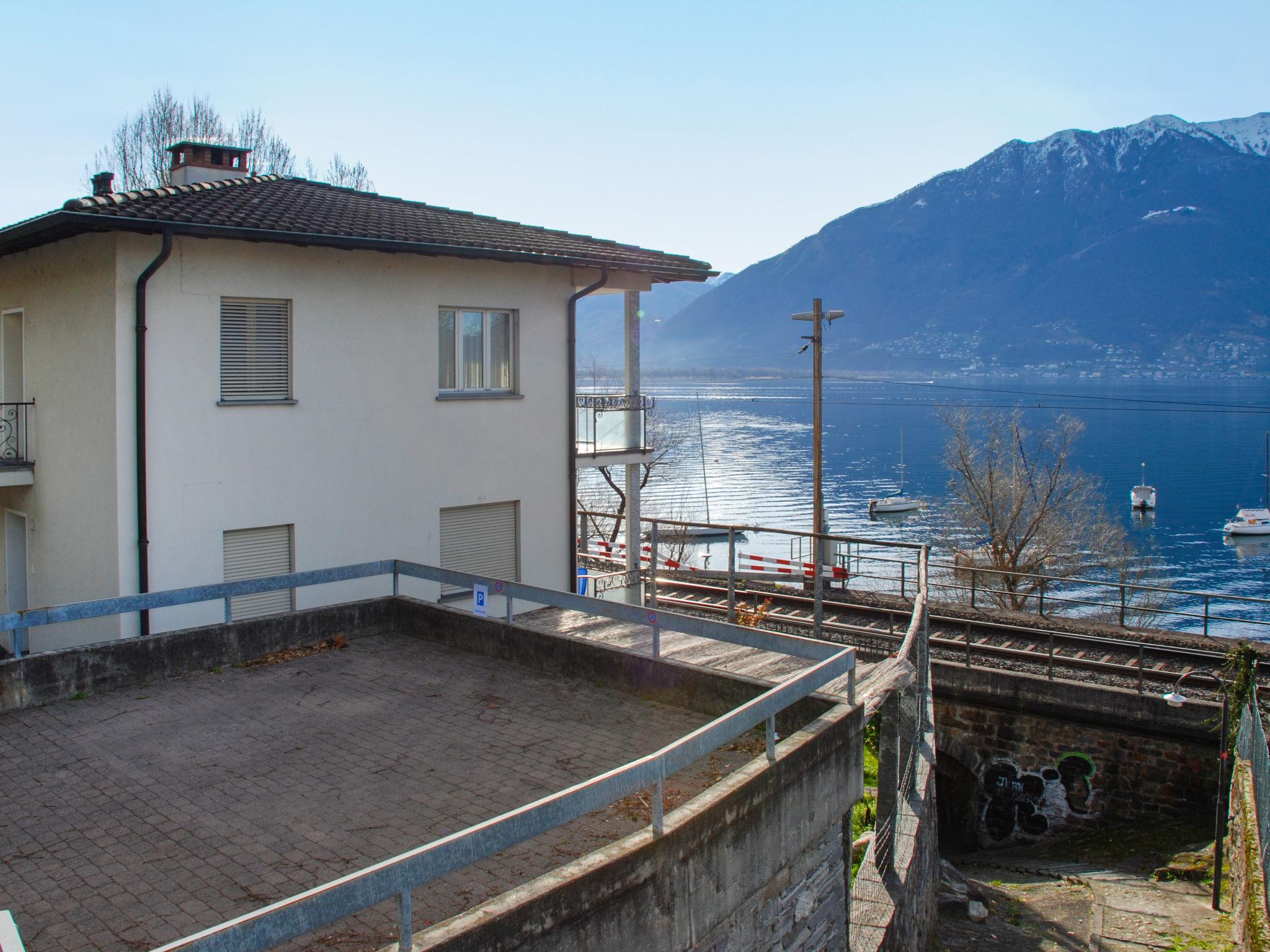 Photo 23 - 2 bedroom Apartment in Minusio with garden and mountain view