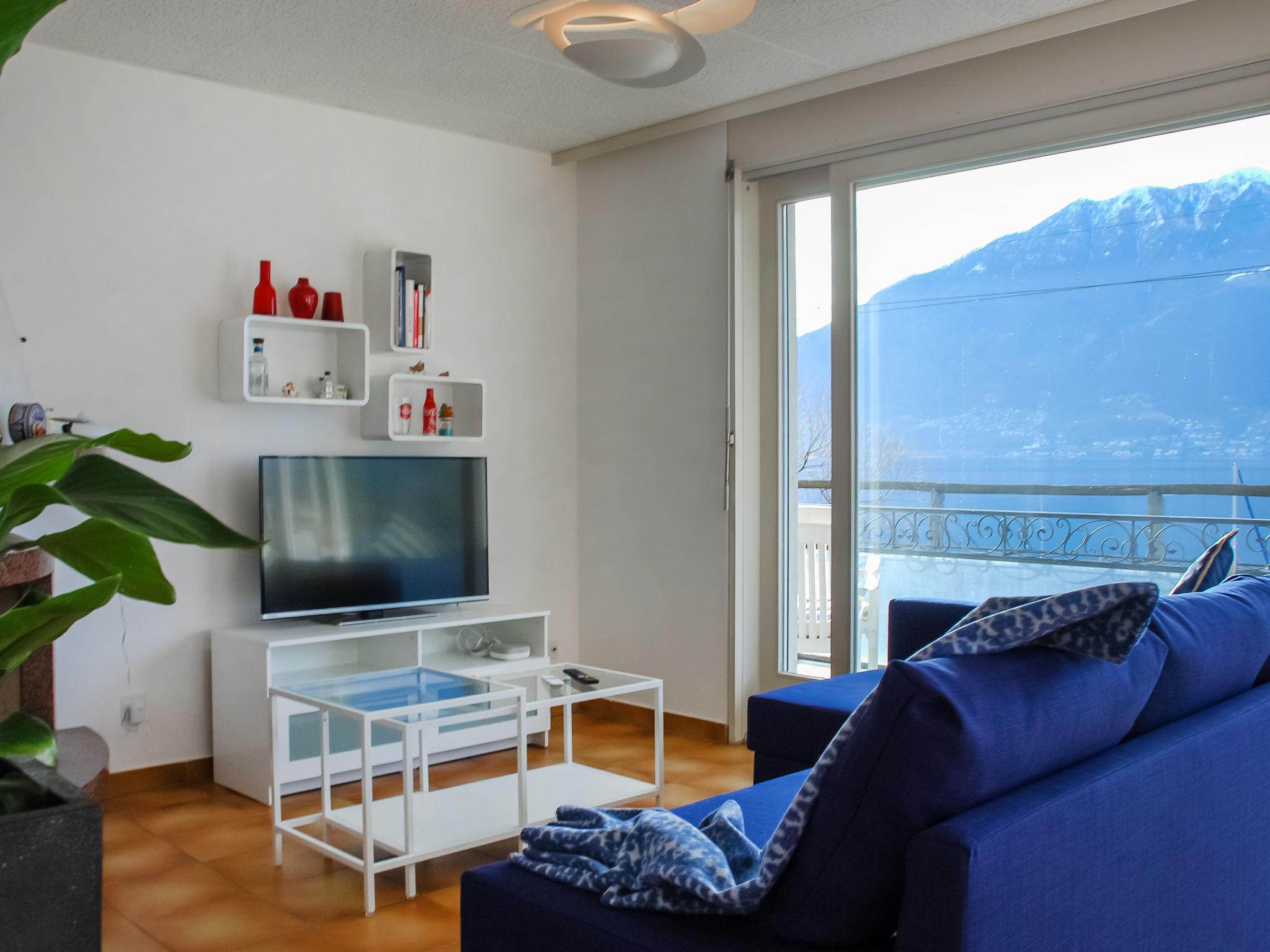 Photo 1 - 2 bedroom Apartment in Minusio with garden and mountain view