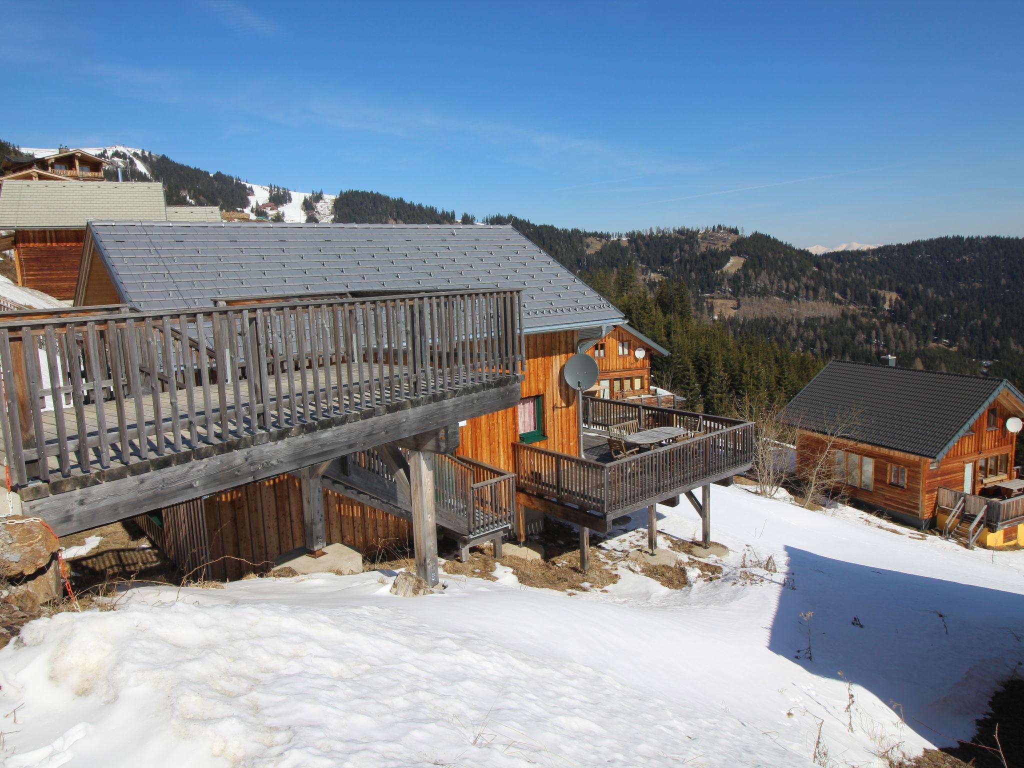 Foto 35 - Casa de 4 quartos em Bad Sankt Leonhard im Lavanttal com terraço e vista para a montanha