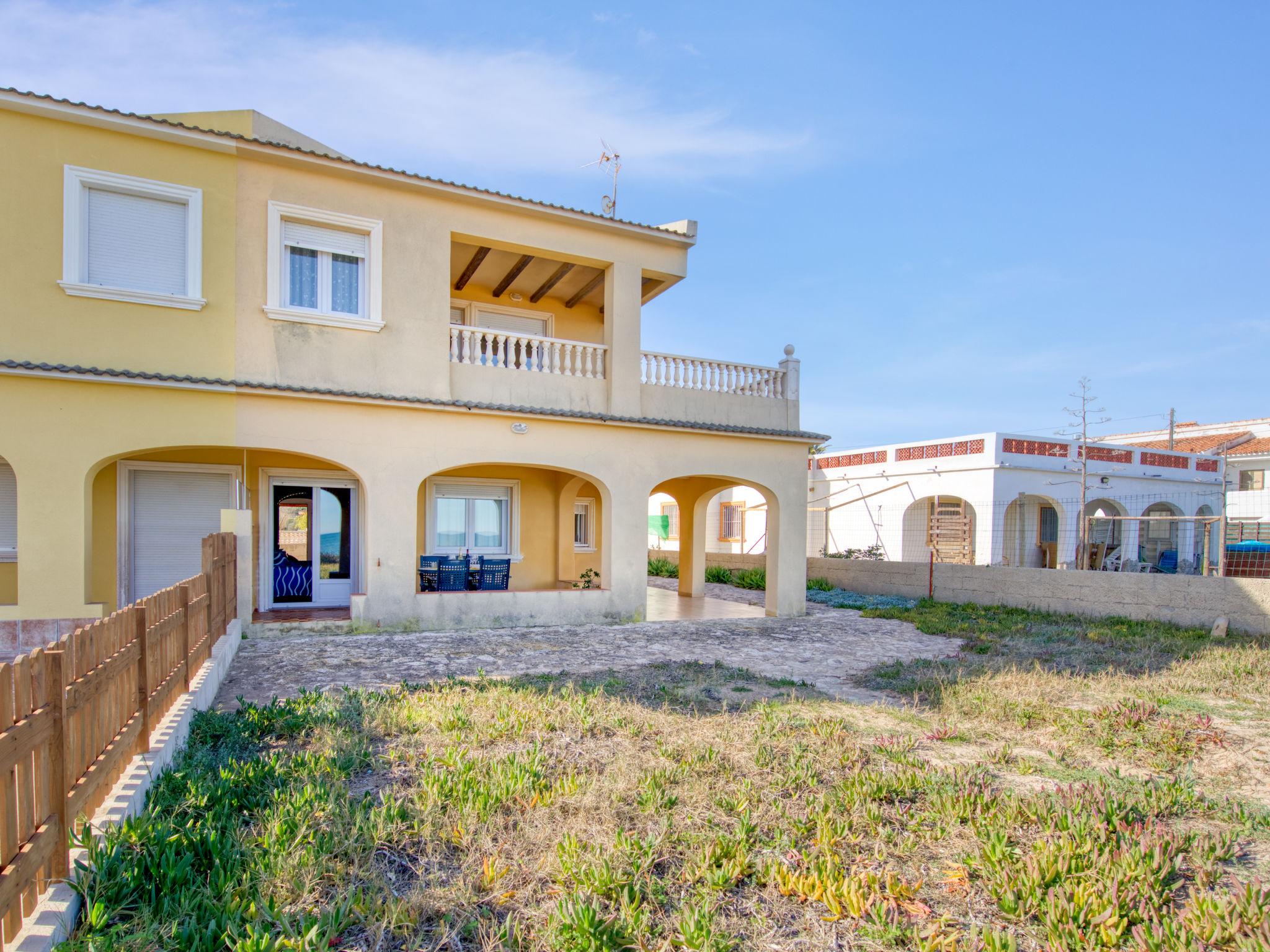 Foto 2 - Casa de 4 habitaciones en Dénia con jardín y terraza