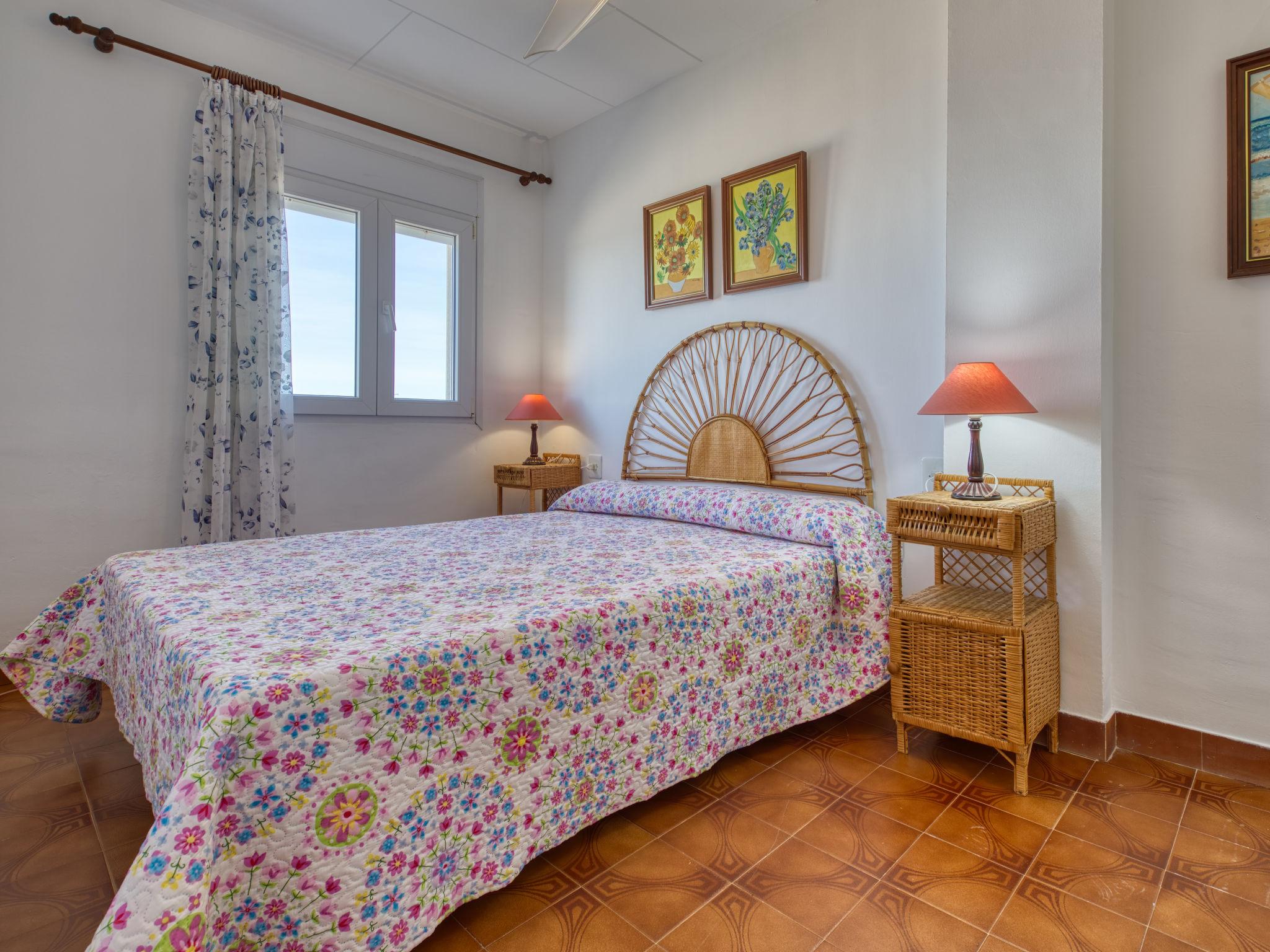 Foto 13 - Casa con 4 camere da letto a Dénia con giardino e vista mare