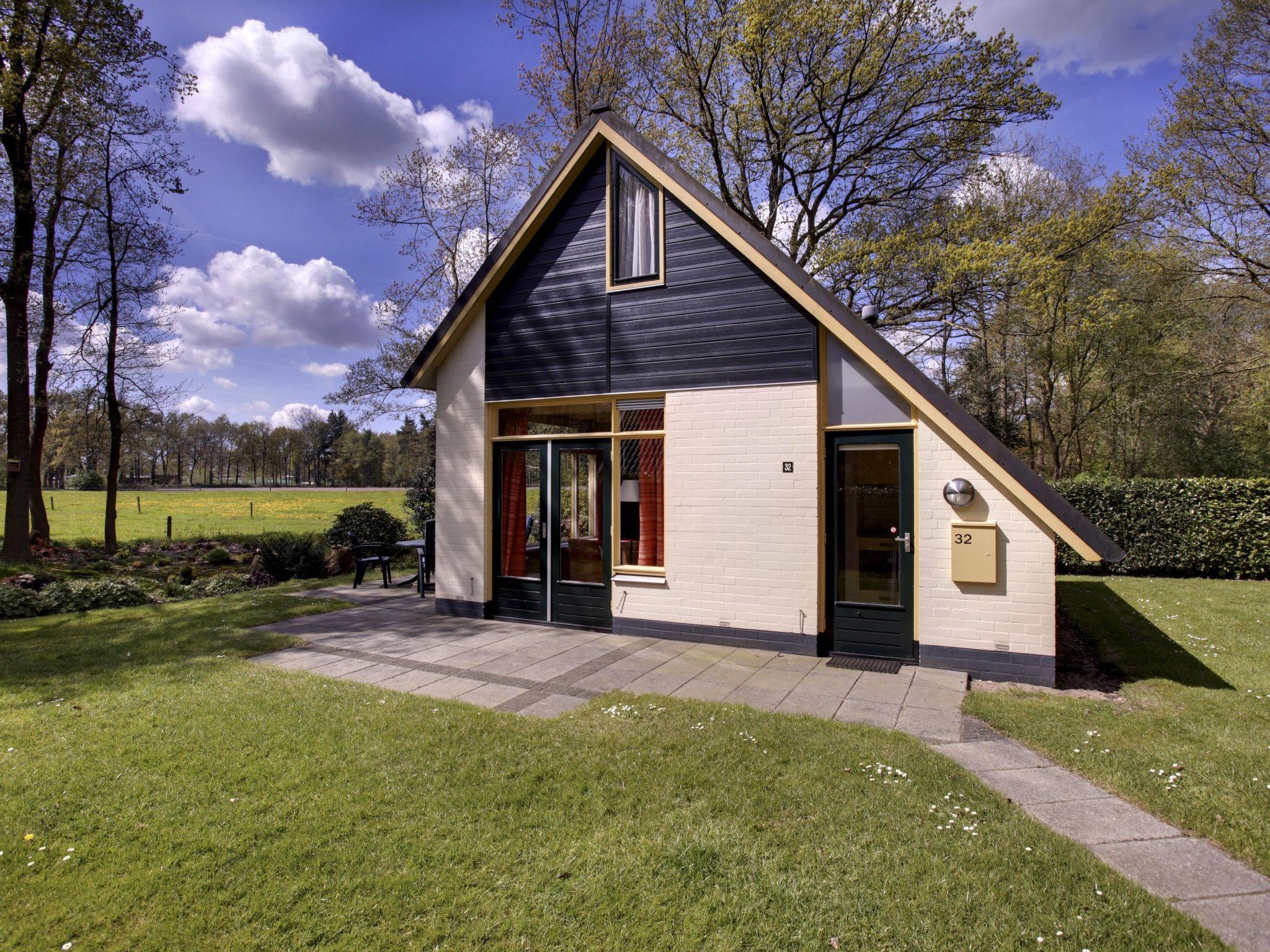 Foto 6 - Casa con 2 camere da letto a Dalfsen con piscina e giardino