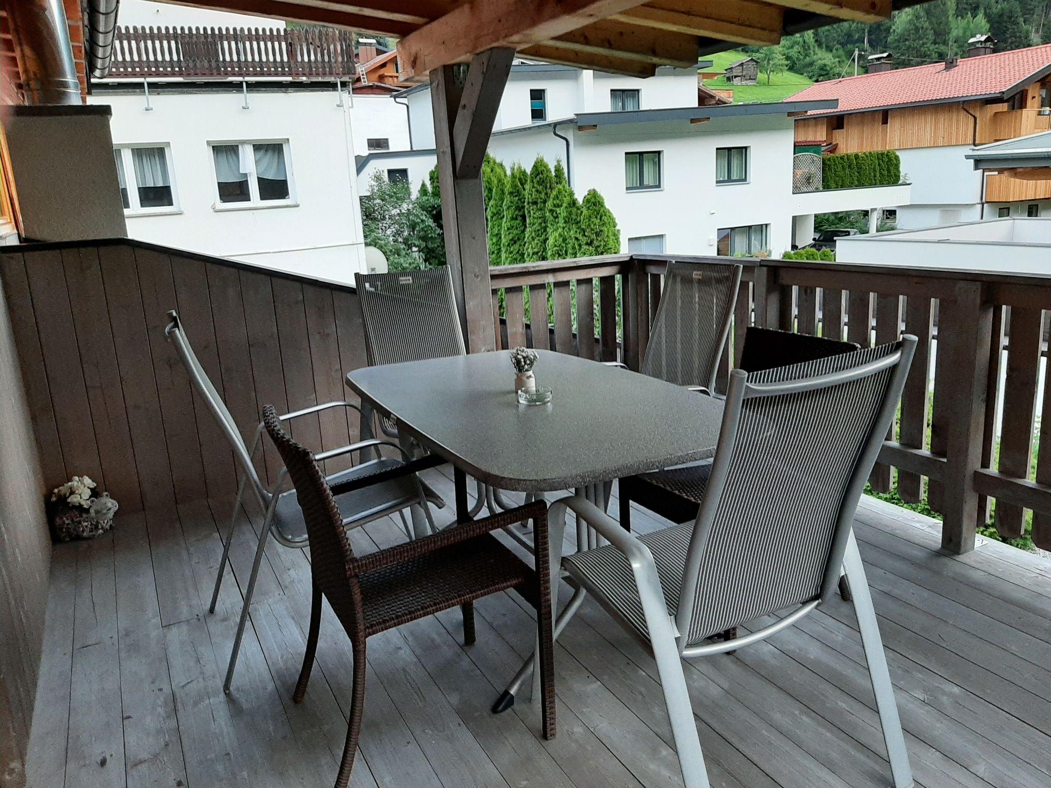 Photo 2 - 2 bedroom Apartment in See with mountain view