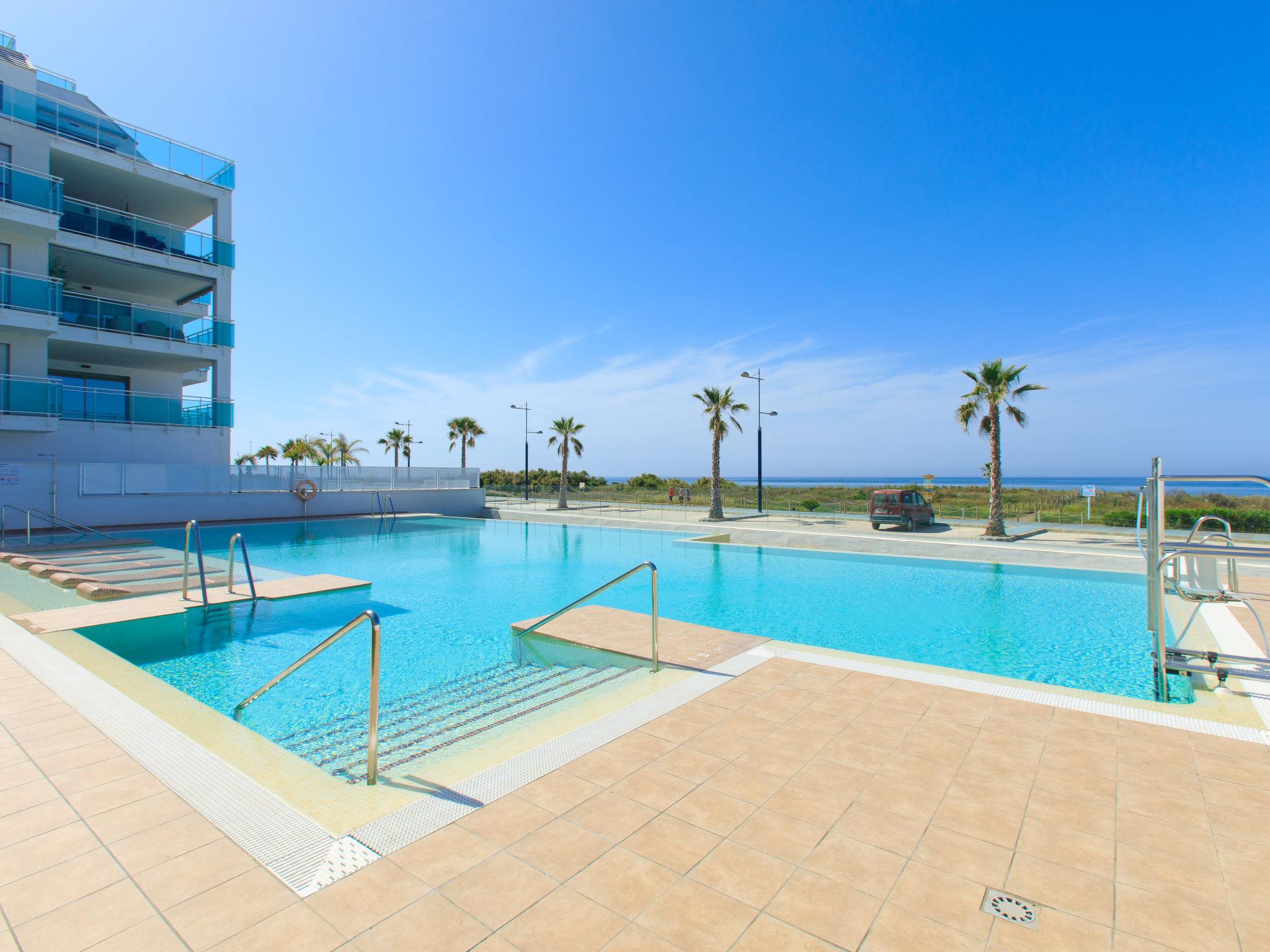 Photo 1 - Appartement de 2 chambres à Torrox avec piscine et vues à la mer