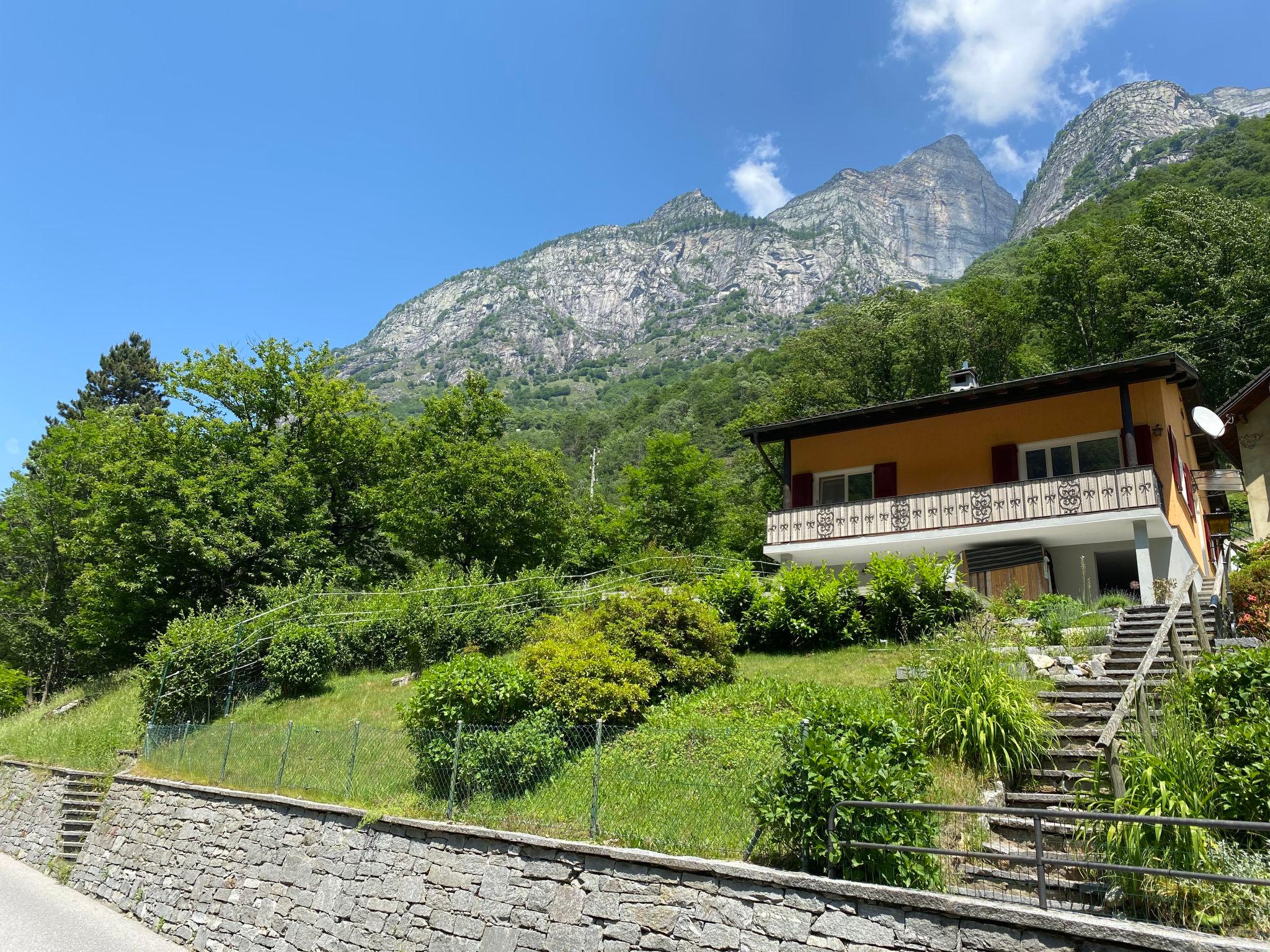 Foto 28 - Haus mit 3 Schlafzimmern in Verzasca mit garten und blick auf die berge