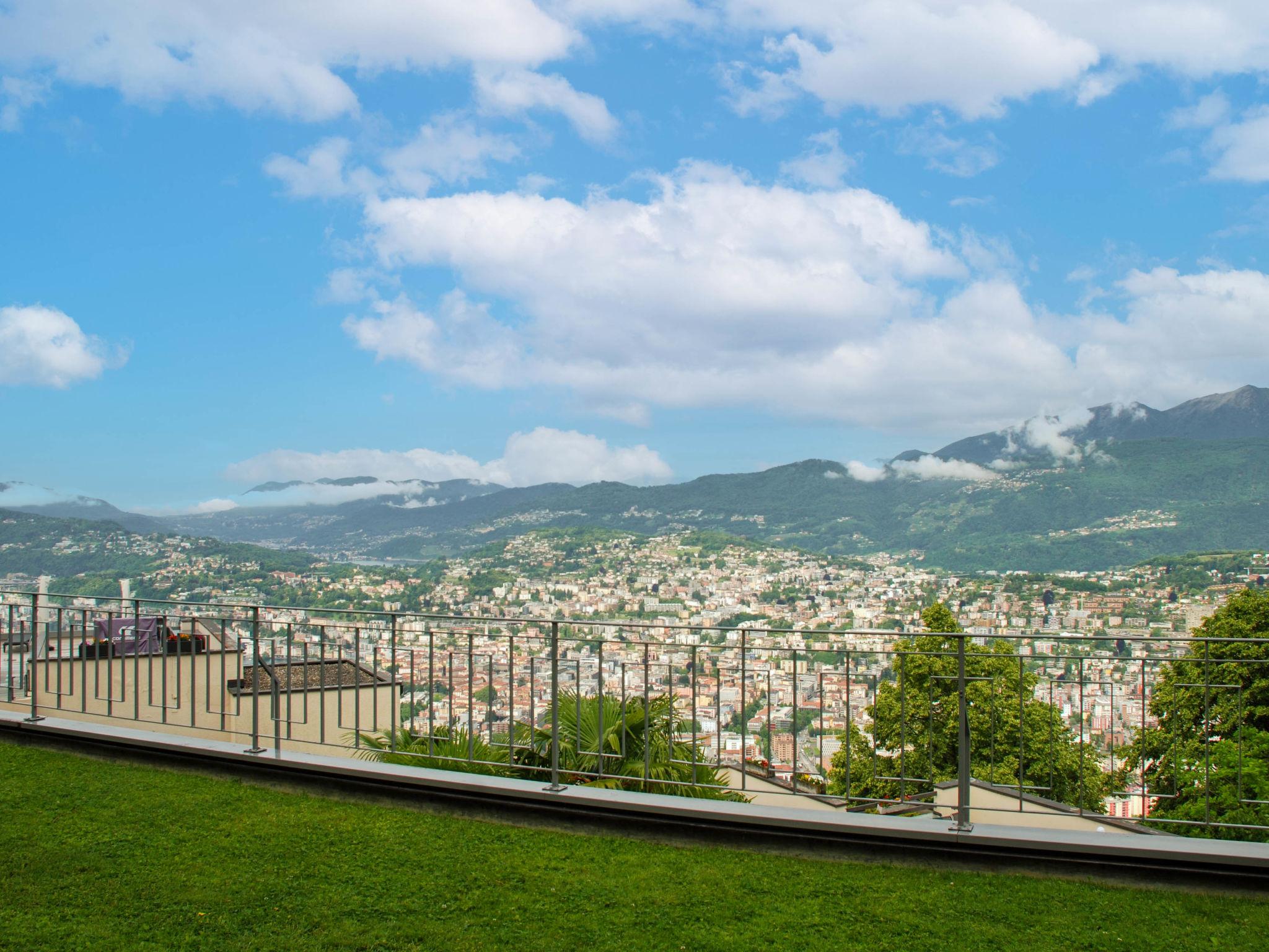 Foto 17 - Appartamento a Lugano con piscina e vista sulle montagne