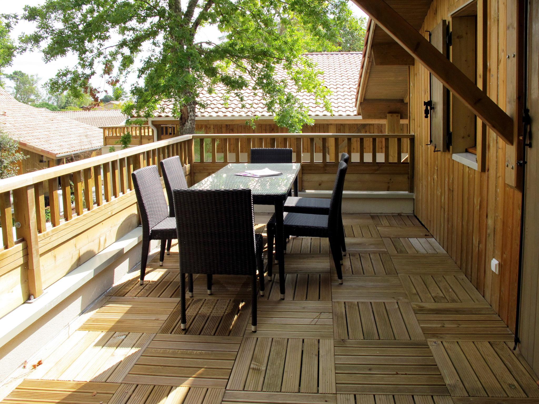 Photo 3 - Appartement de 2 chambres à Lacanau avec piscine et terrasse