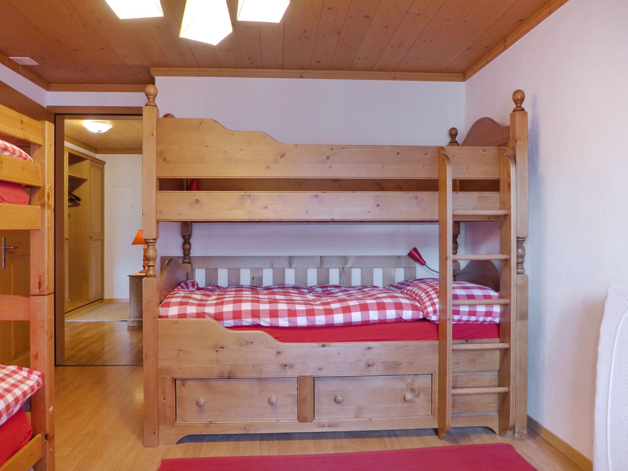 Photo 22 - 5 bedroom Apartment in Saanen with terrace and mountain view