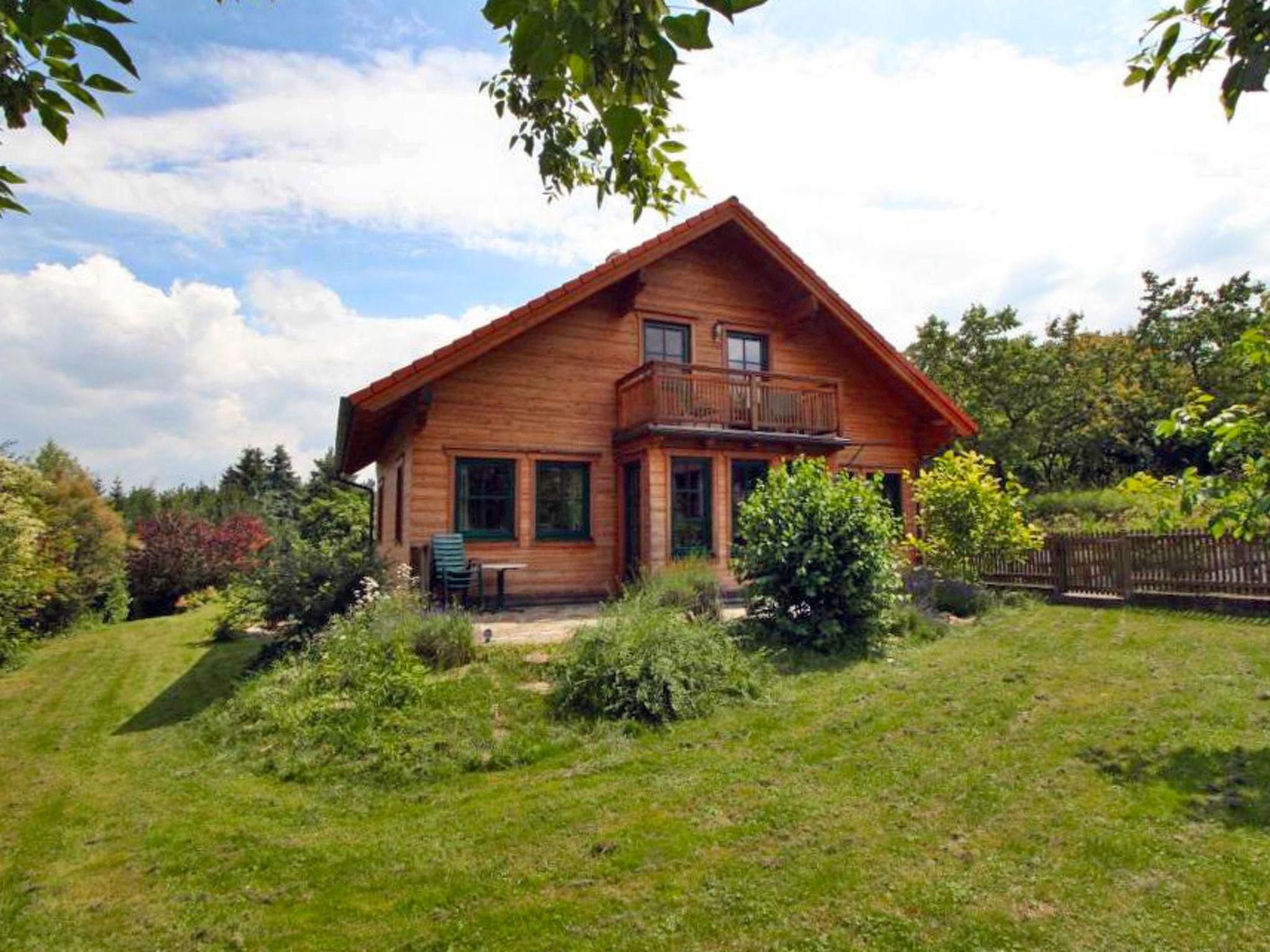 Foto 1 - Casa de 4 habitaciones en Bergern im Dunkelsteinerwald con jardín y terraza