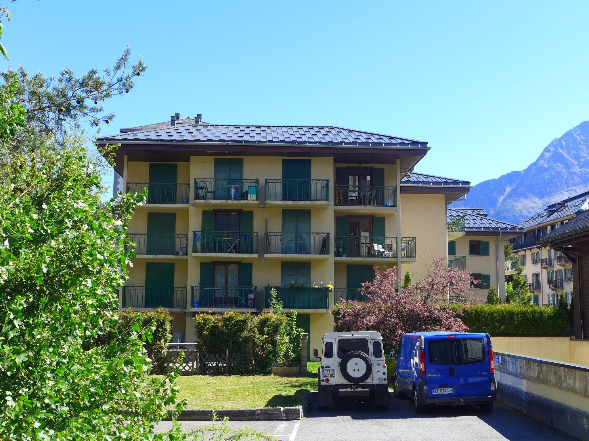 Foto 11 - Apartment mit 1 Schlafzimmer in Chamonix-Mont-Blanc mit blick auf die berge