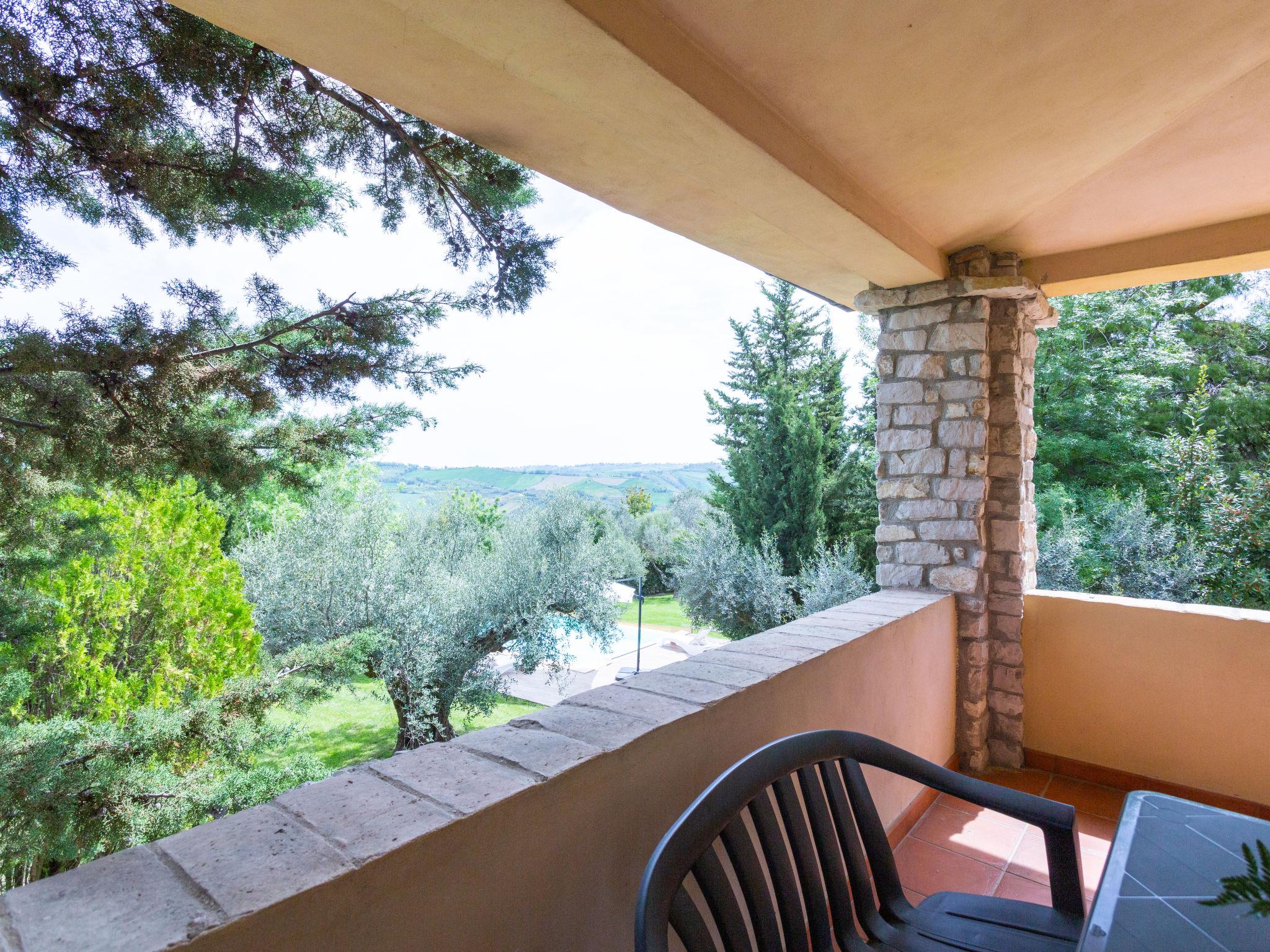 Photo 17 - 2 bedroom House in Casalbordino with swimming pool and garden
