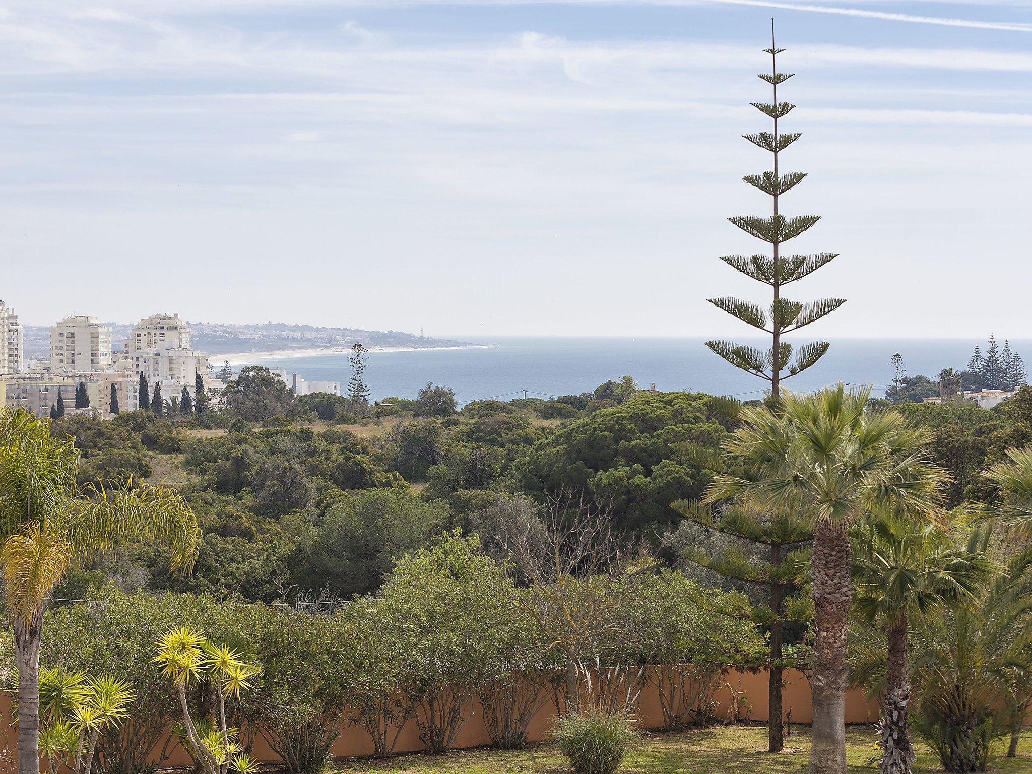 Foto 5 - Haus mit 4 Schlafzimmern in Lagoa mit privater pool und blick aufs meer