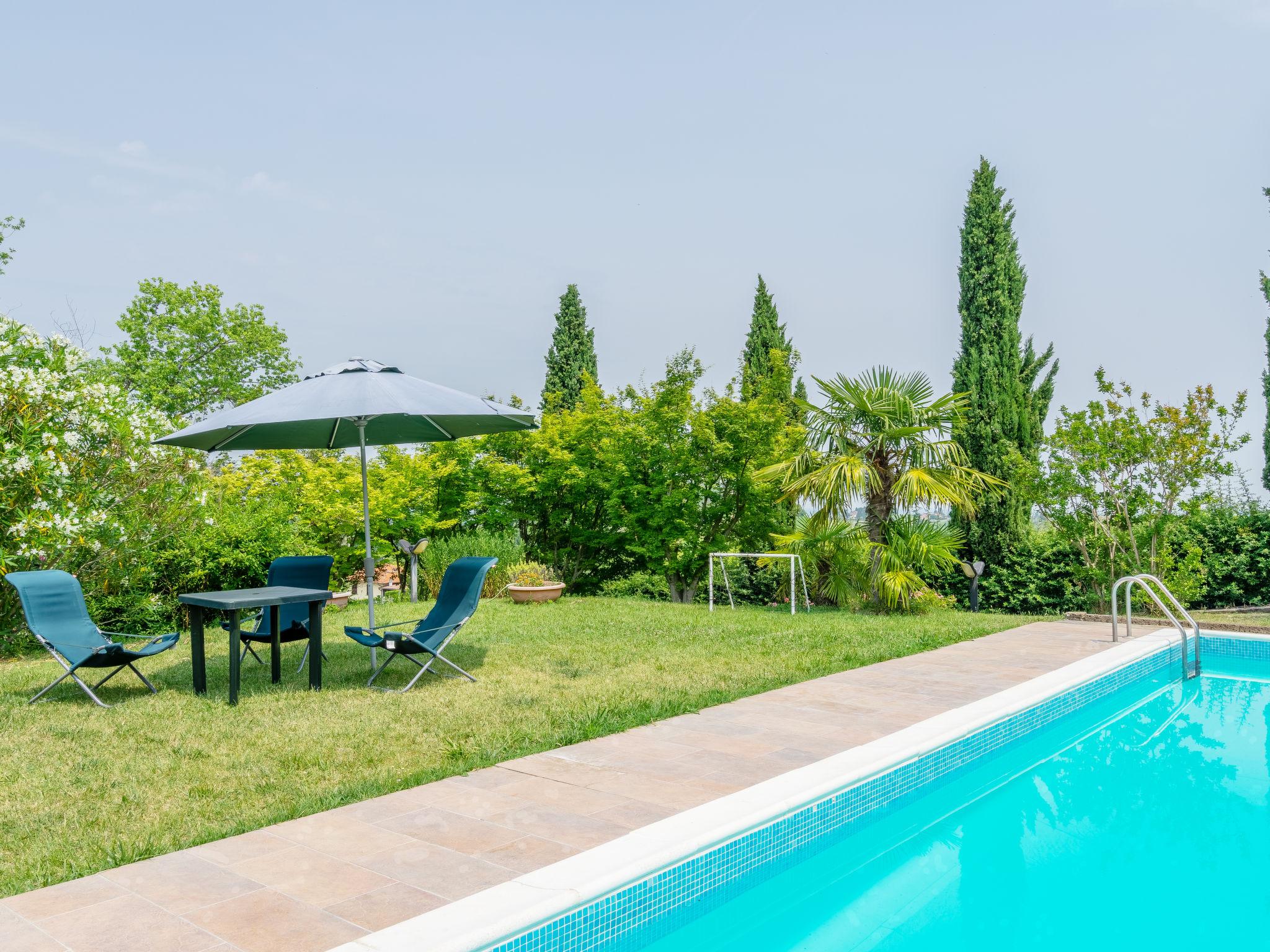 Photo 46 - Maison de 5 chambres à Zenevredo avec piscine privée et jardin