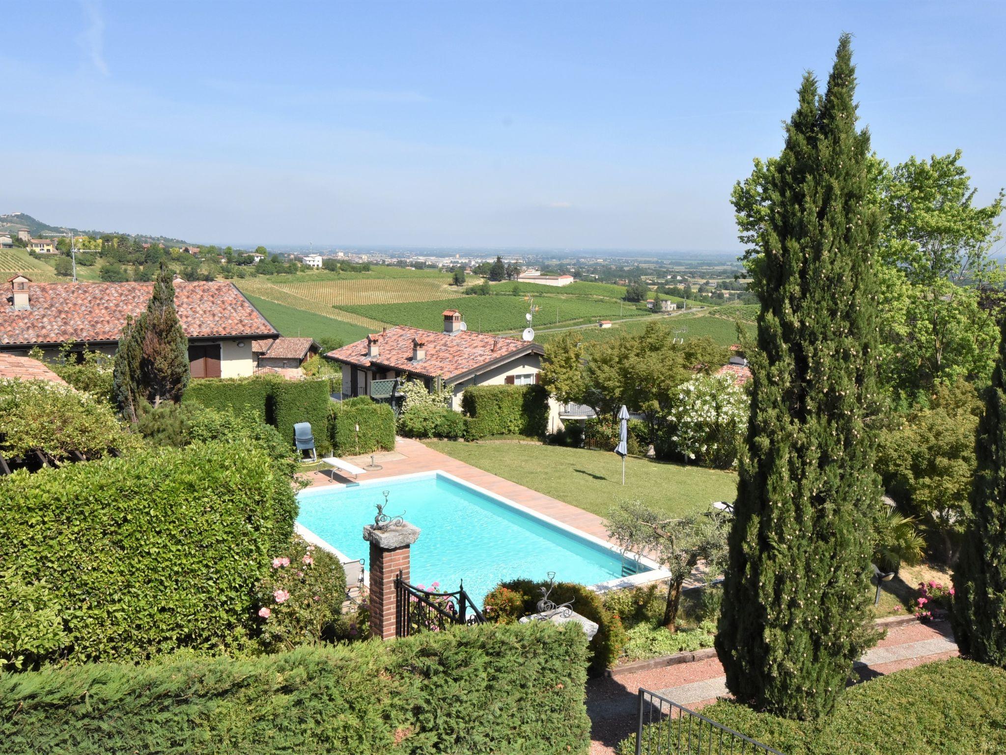 Foto 43 - Casa con 5 camere da letto a Zenevredo con piscina privata e giardino