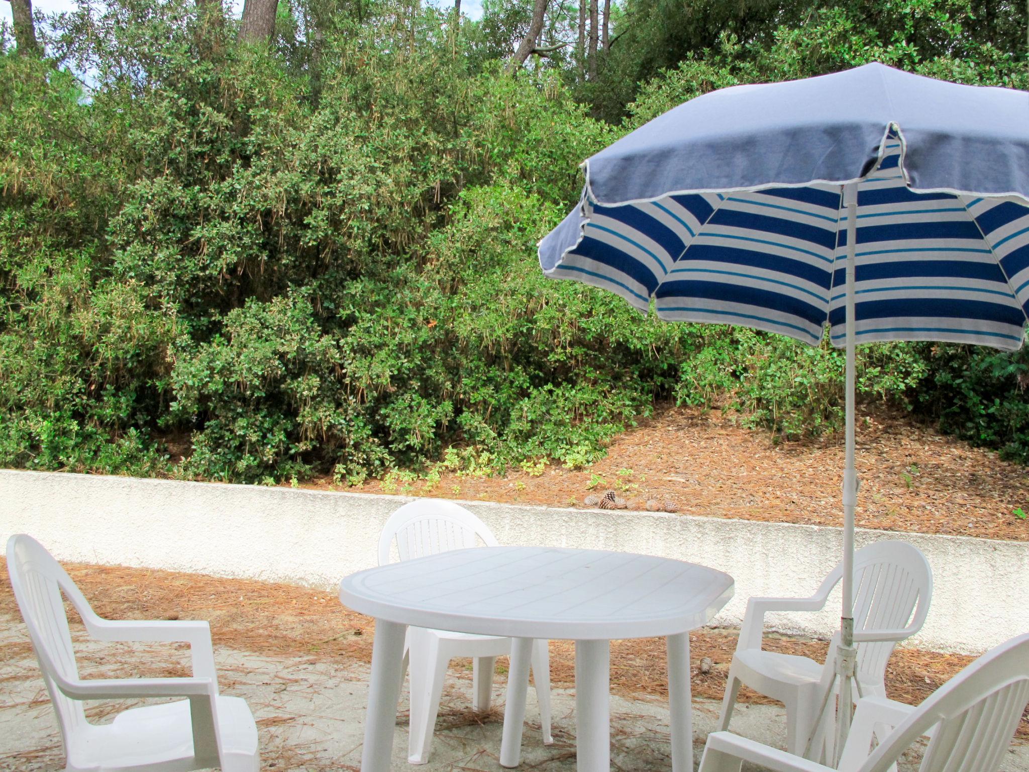 Foto 2 - Casa con 2 camere da letto a La Tranche-sur-Mer con terrazza e vista mare