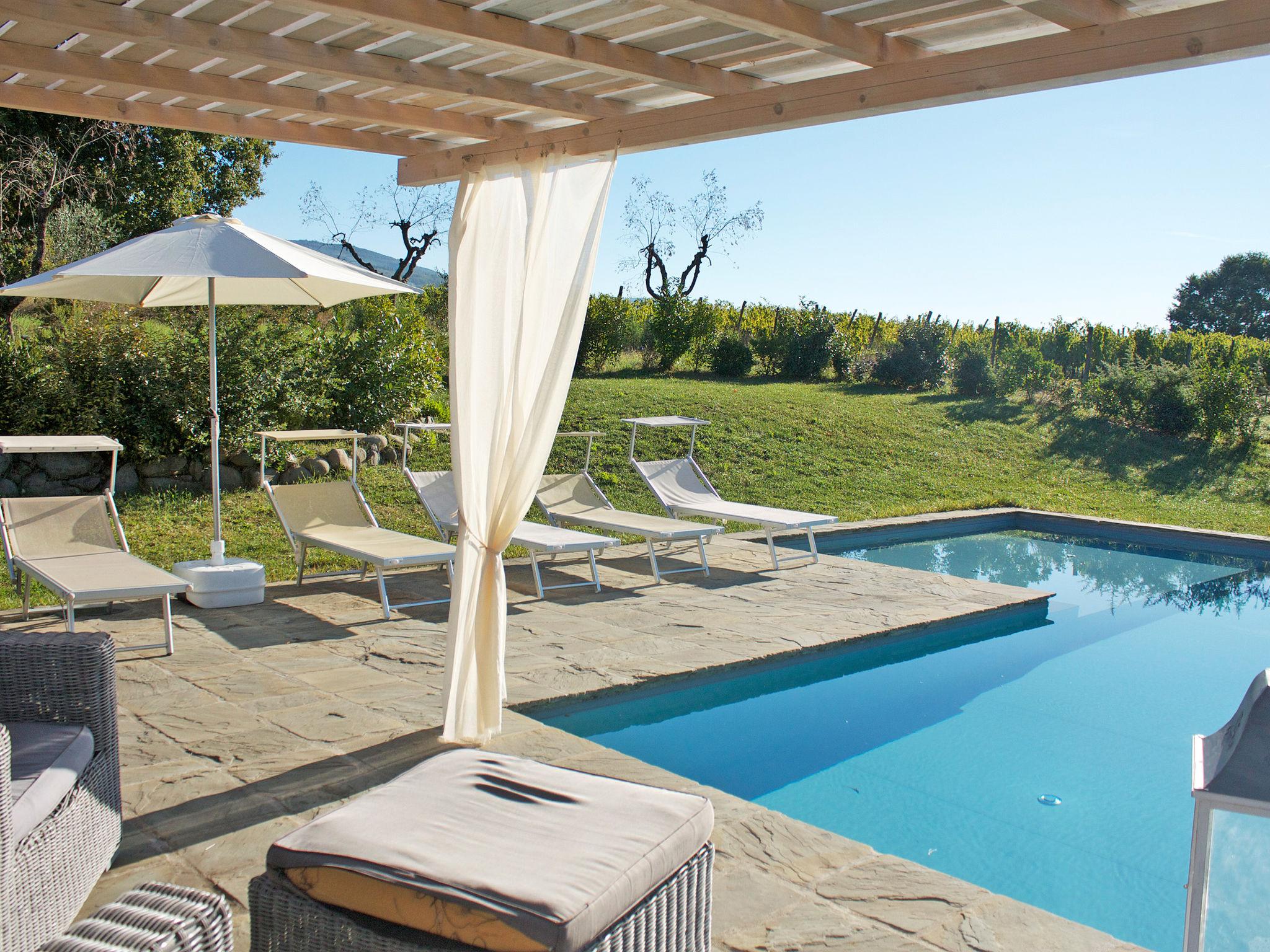 Foto 27 - Casa de 4 habitaciones en Terranuova Bracciolini con piscina privada y jardín