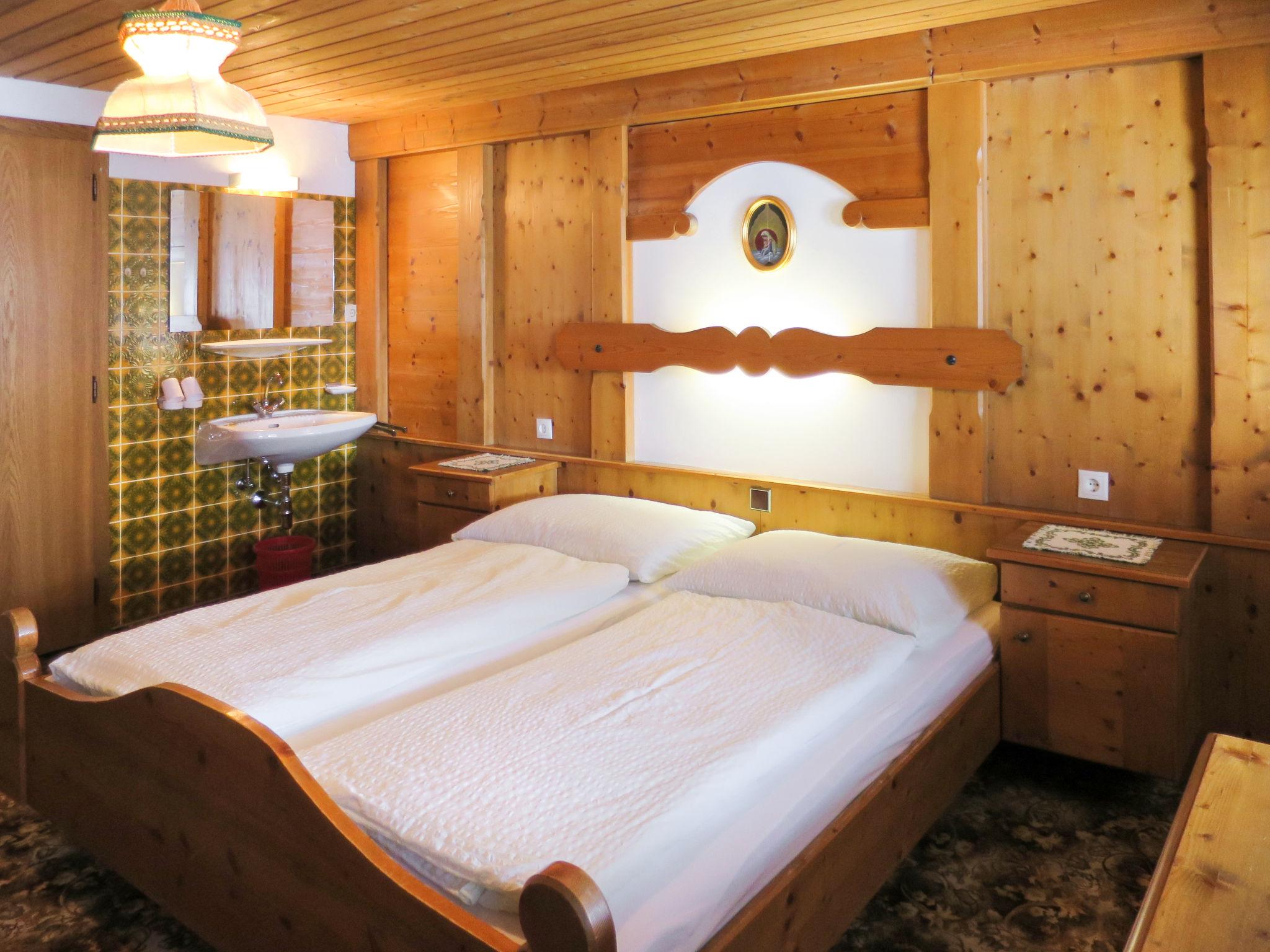Foto 18 - Casa con 6 camere da letto a Hippach con vista sulle montagne