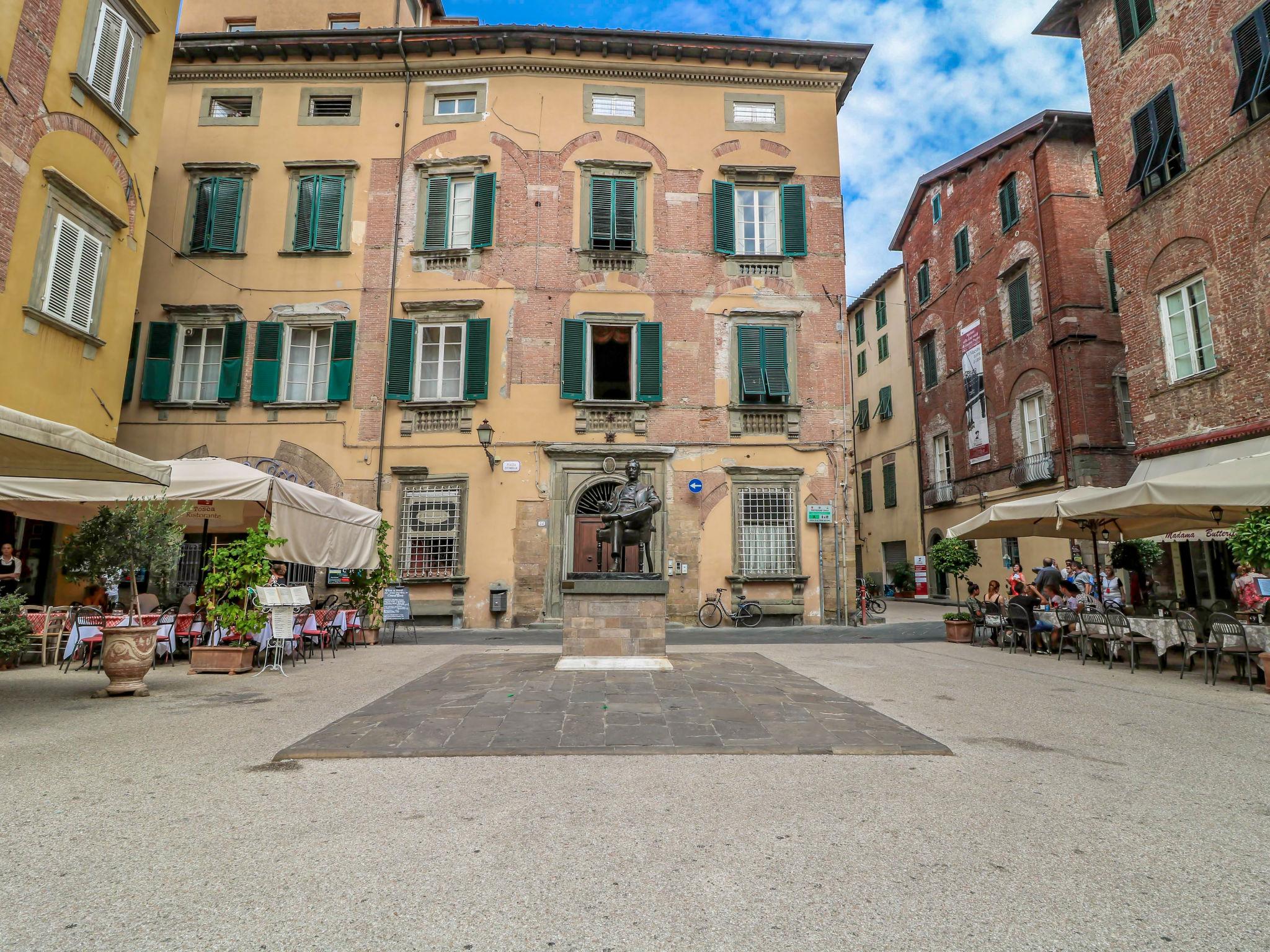 Foto 1 - Apartamento de 2 quartos em Lucca