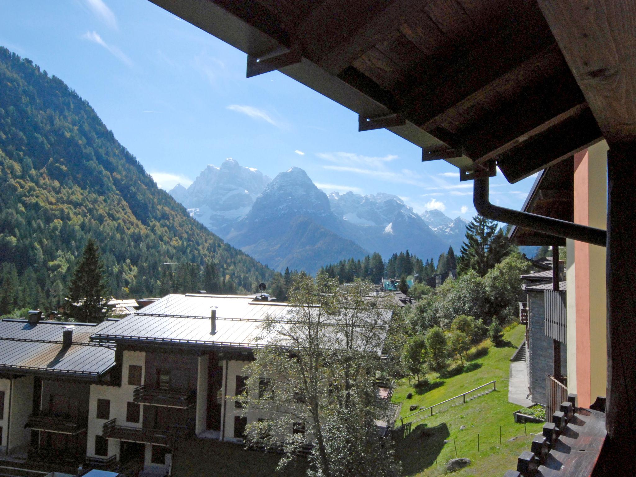 Foto 14 - Appartamento con 1 camera da letto a Pinzolo con giardino e vista sulle montagne