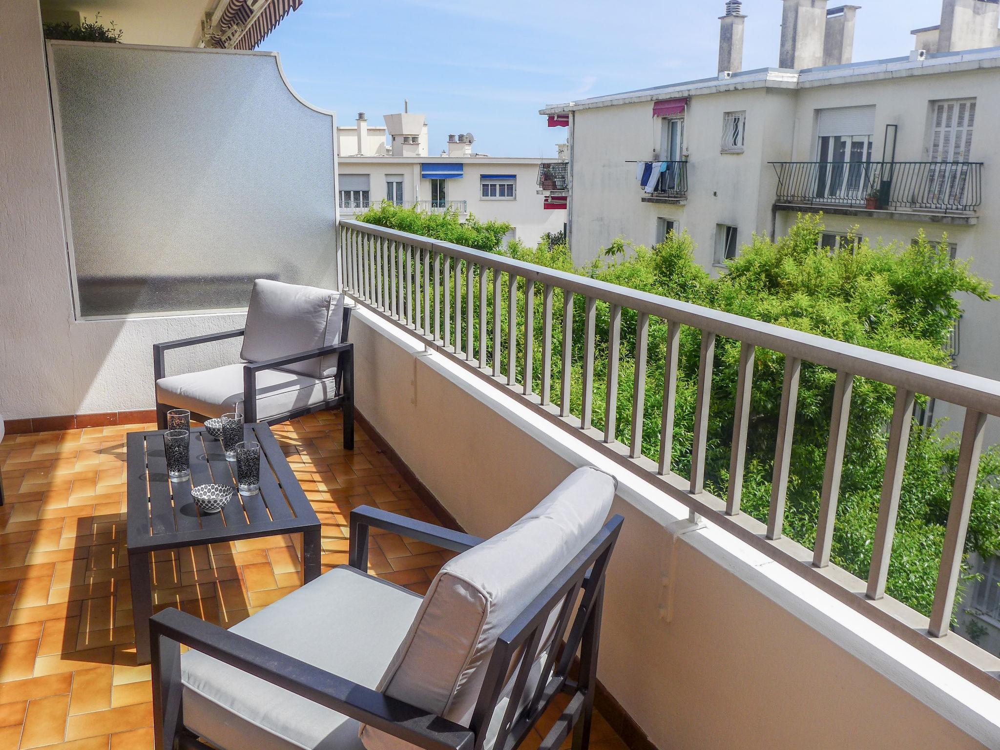 Photo 18 - Appartement de 1 chambre à Nice avec terrasse et vues à la mer