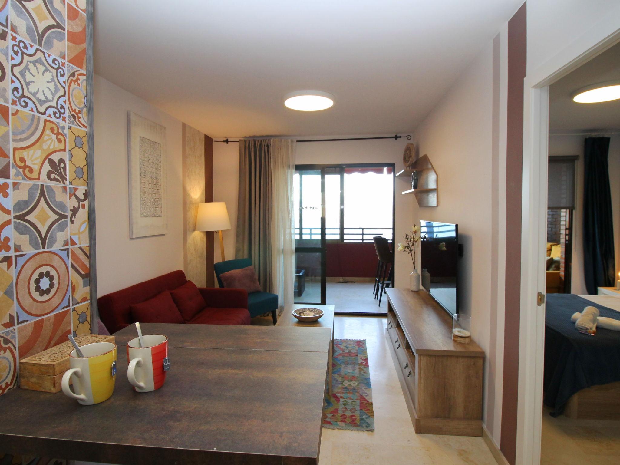 Foto 2 - Apartamento de 1 quarto em Benidorm com piscina e vistas do mar