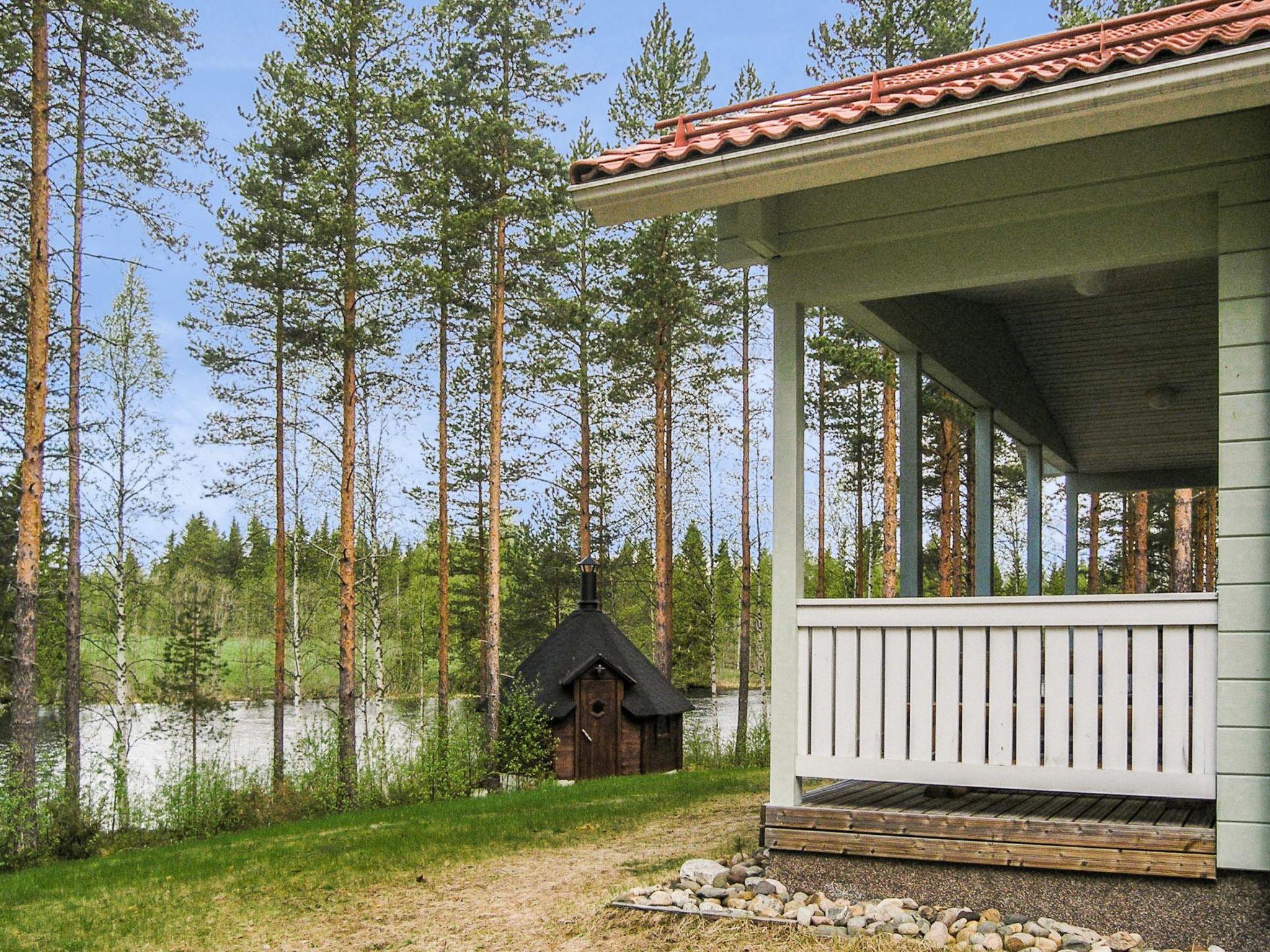 Foto 2 - Casa con 2 camere da letto a Sotkamo con sauna