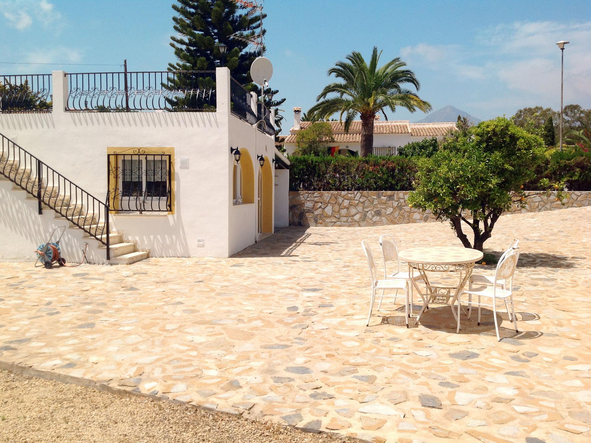 Photo 20 - 4 bedroom House in l'Alfàs del Pi with private pool and sea view