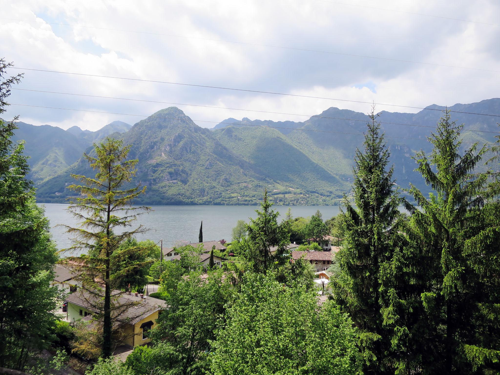 Foto 5 - Appartamento con 2 camere da letto a Idro con terrazza e vista sulle montagne