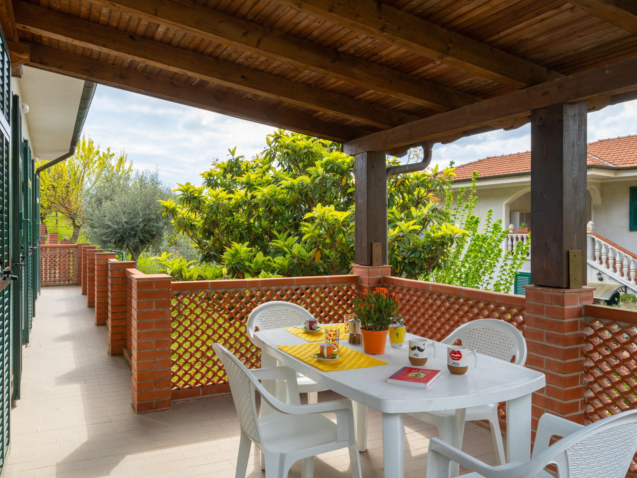 Foto 1 - Casa con 2 camere da letto a Soldano con giardino e terrazza