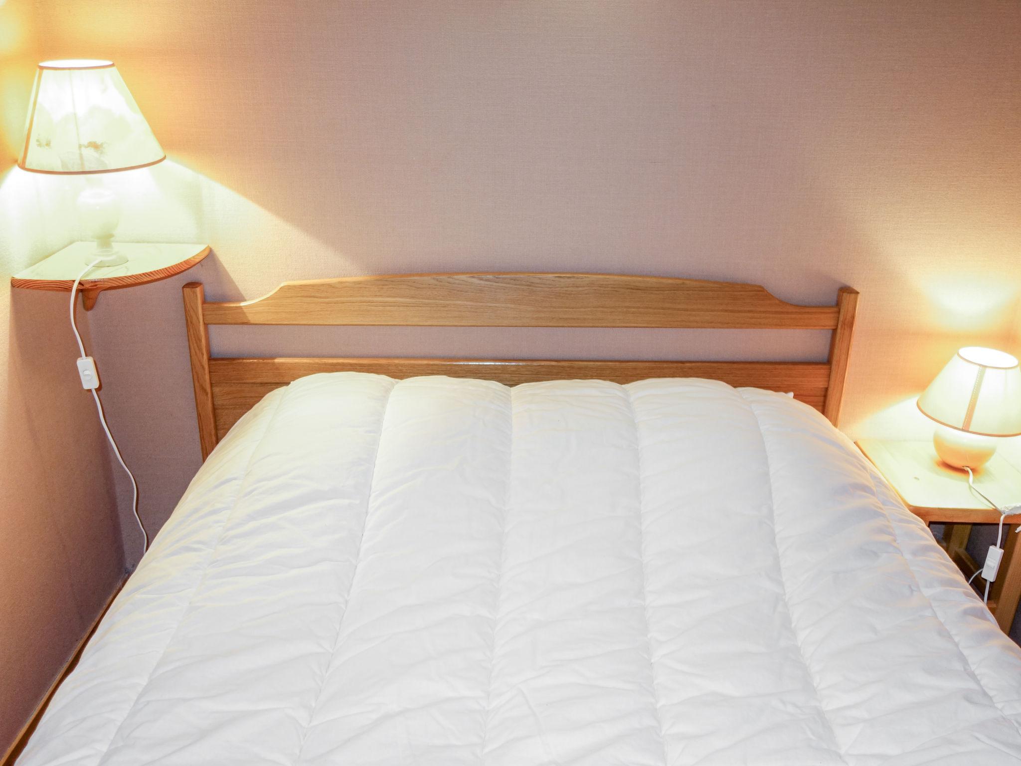 Foto 12 - Appartamento con 2 camere da letto a Saint-Gervais-les-Bains con vista sulle montagne
