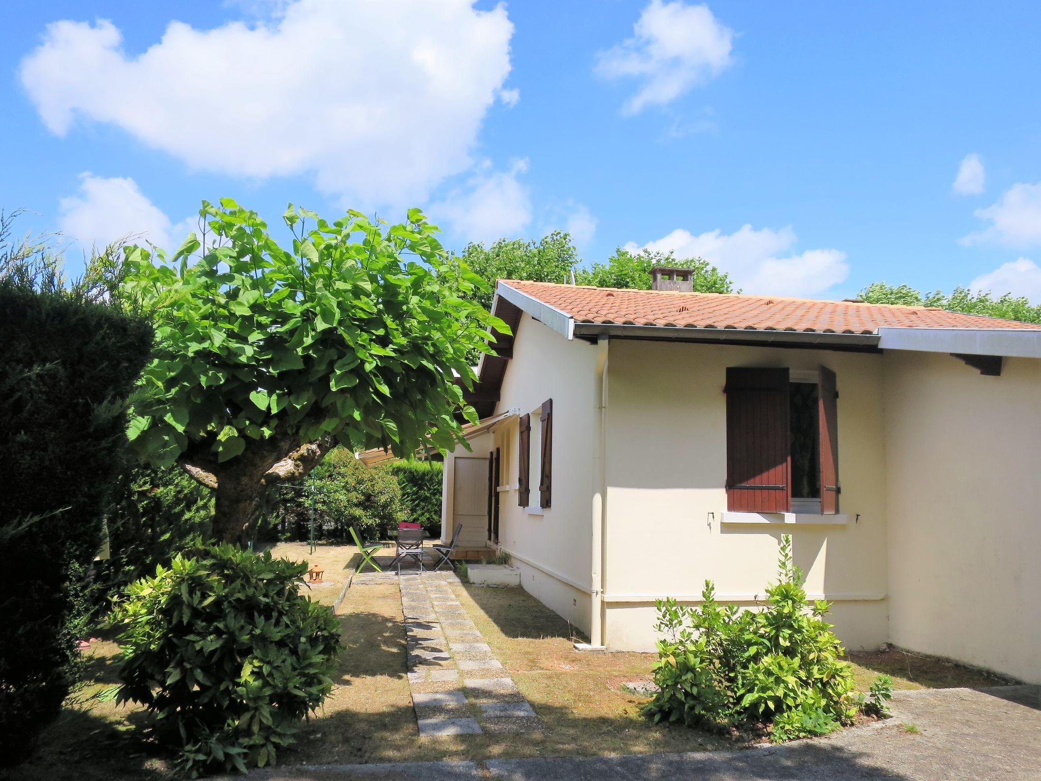 Foto 17 - Casa con 3 camere da letto a Andernos-les-Bains con giardino e terrazza