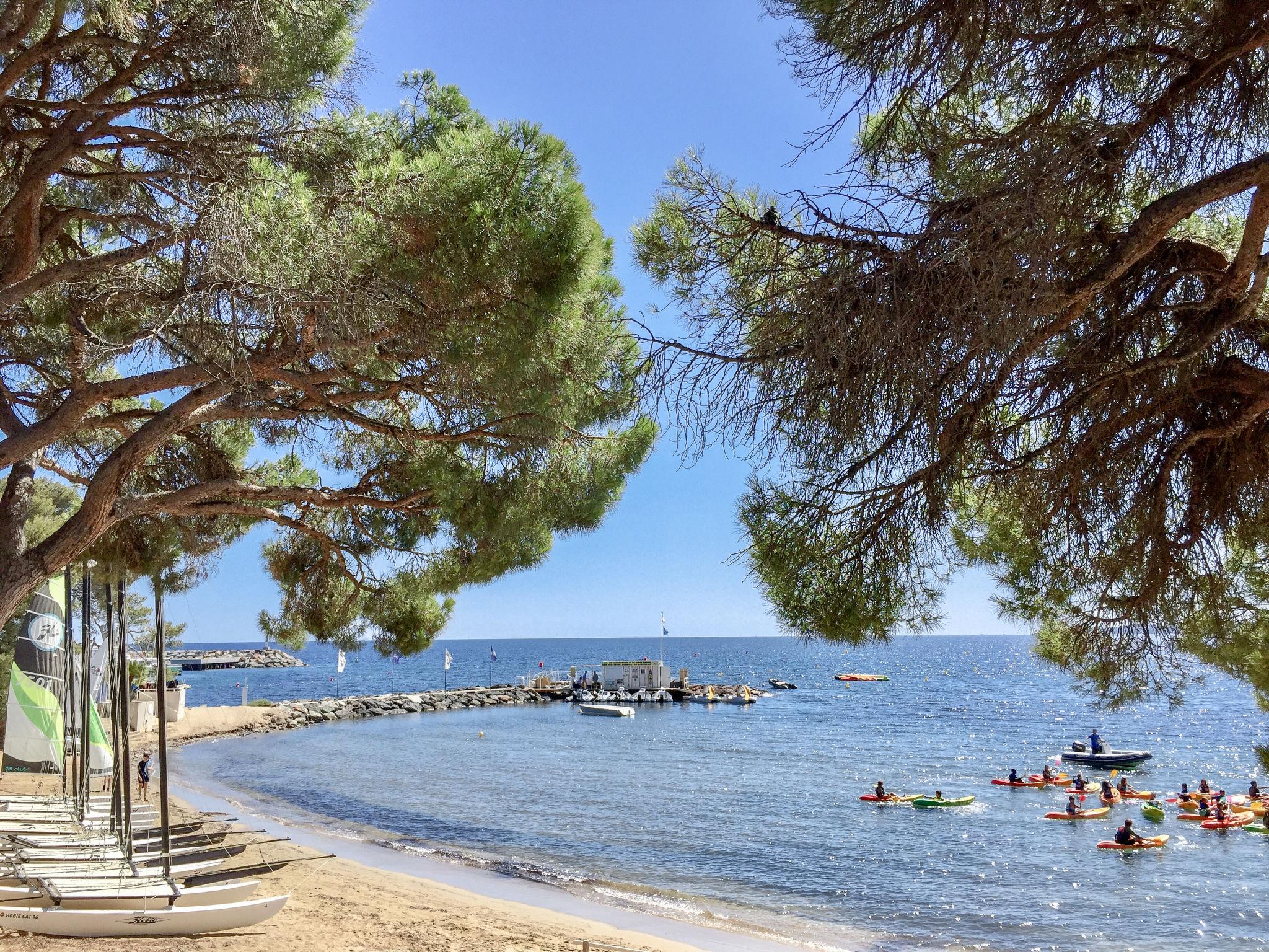 Foto 20 - Apartamento de 2 quartos em Roquebrune-sur-Argens com piscina e vistas do mar