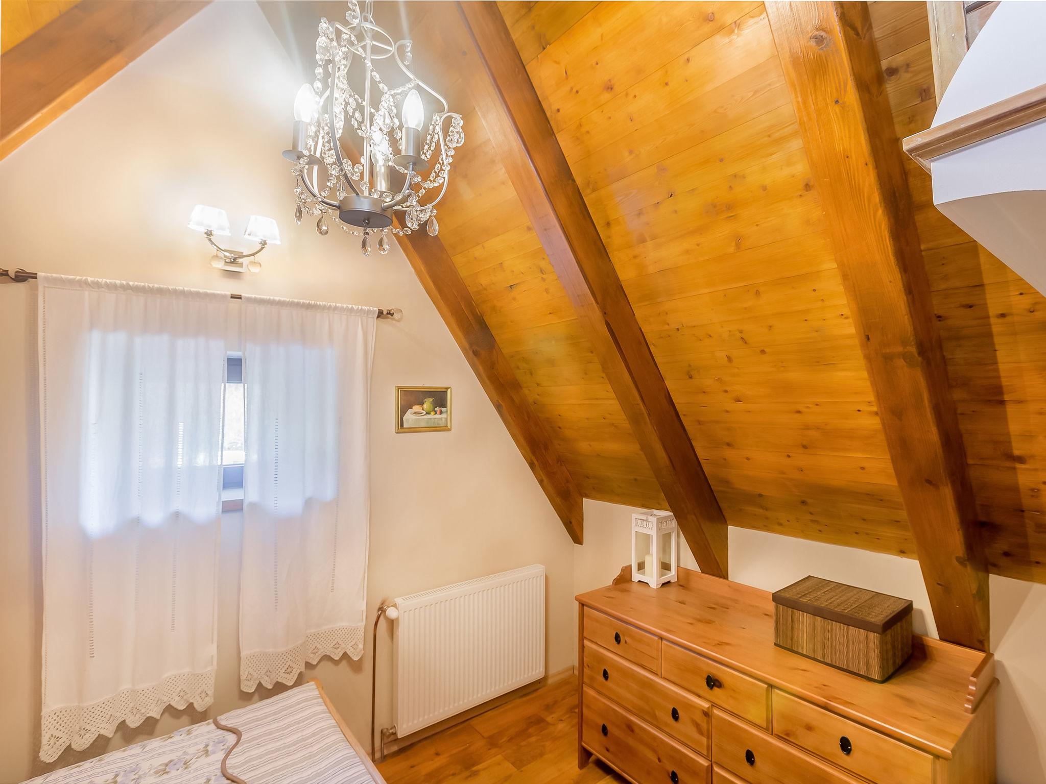 Foto 24 - Casa de 2 quartos em Fužine com terraço e sauna