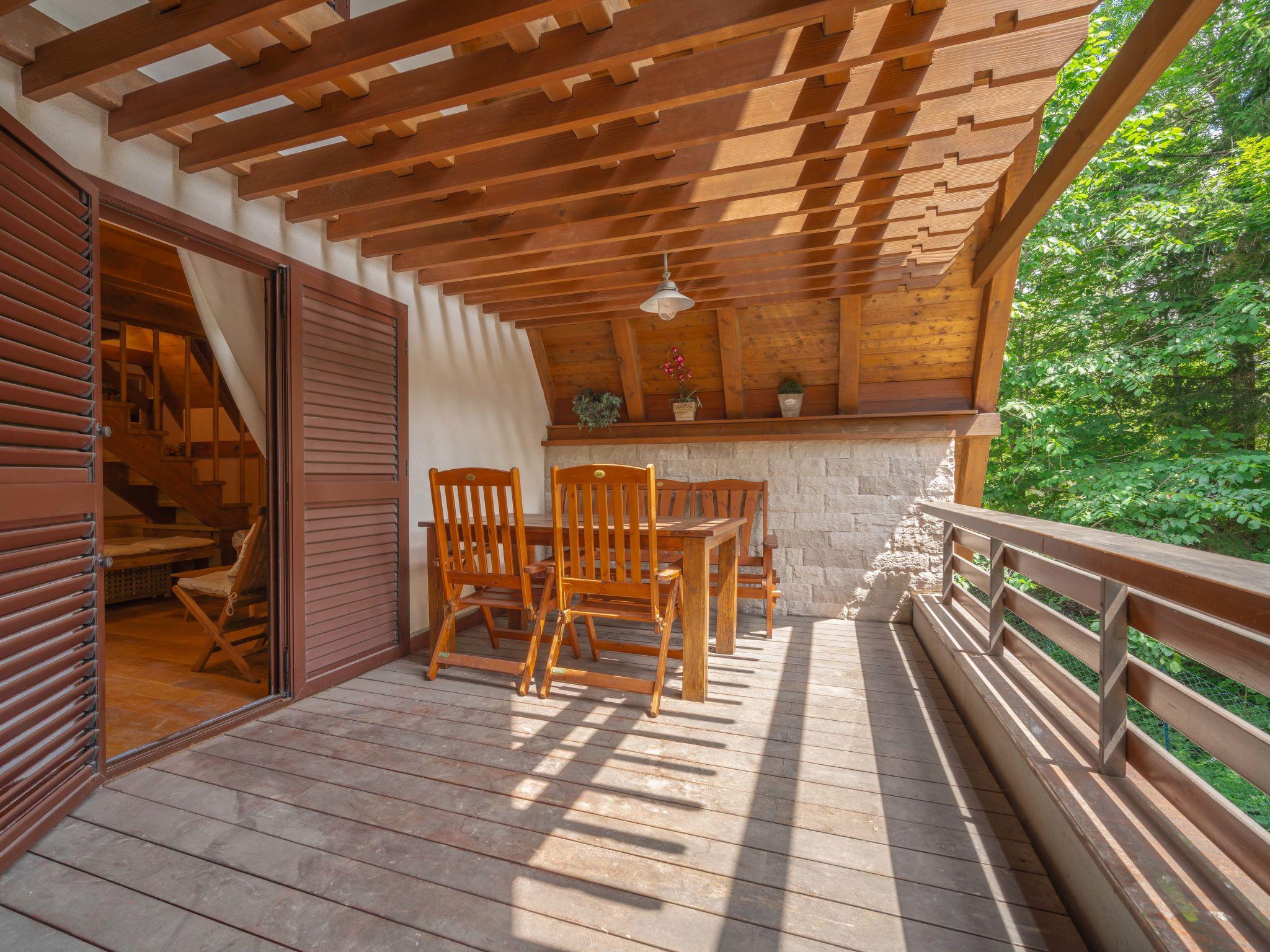 Photo 11 - Maison de 2 chambres à Fužine avec terrasse et sauna