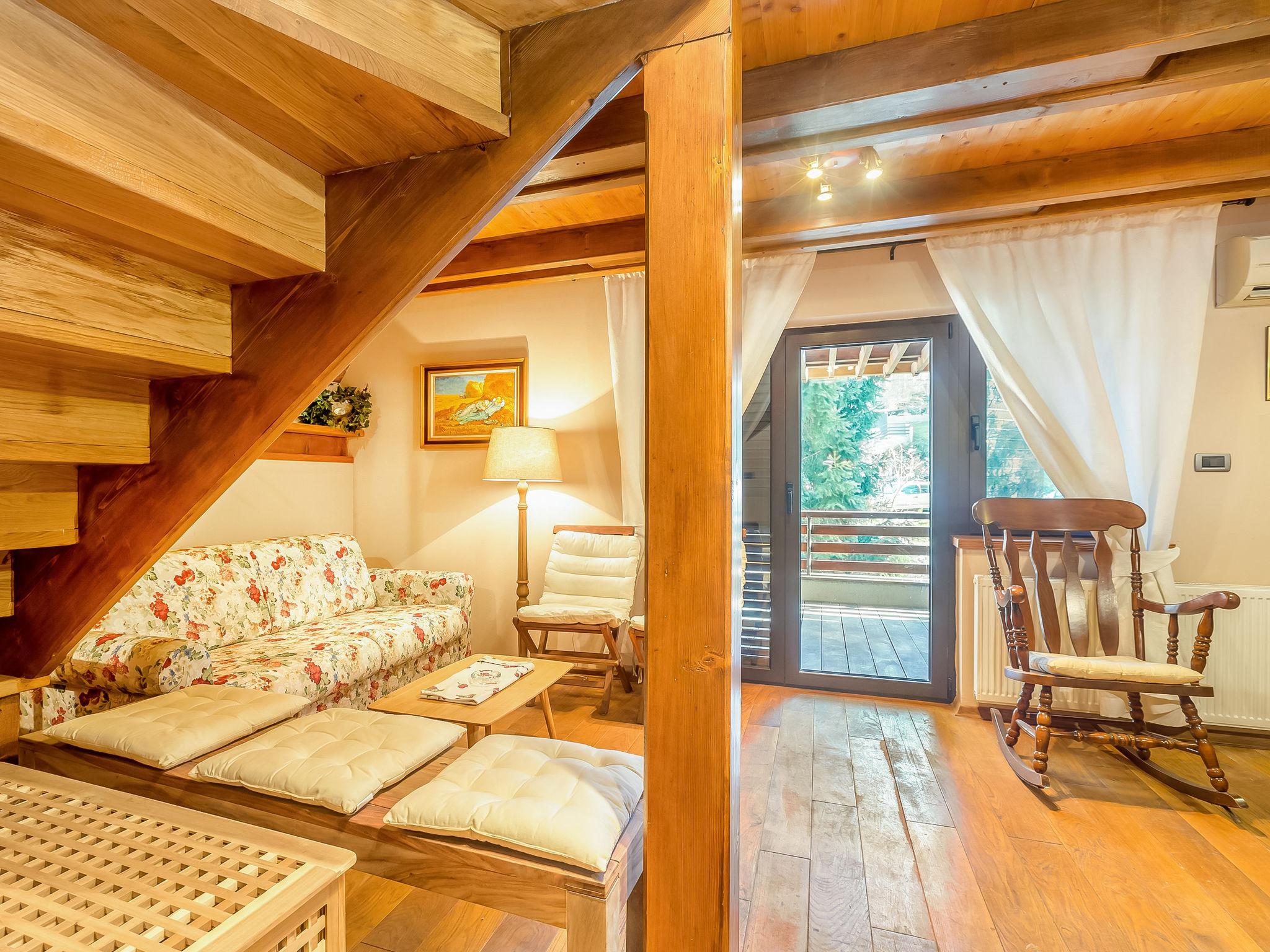 Photo 21 - Maison de 2 chambres à Fužine avec terrasse et sauna