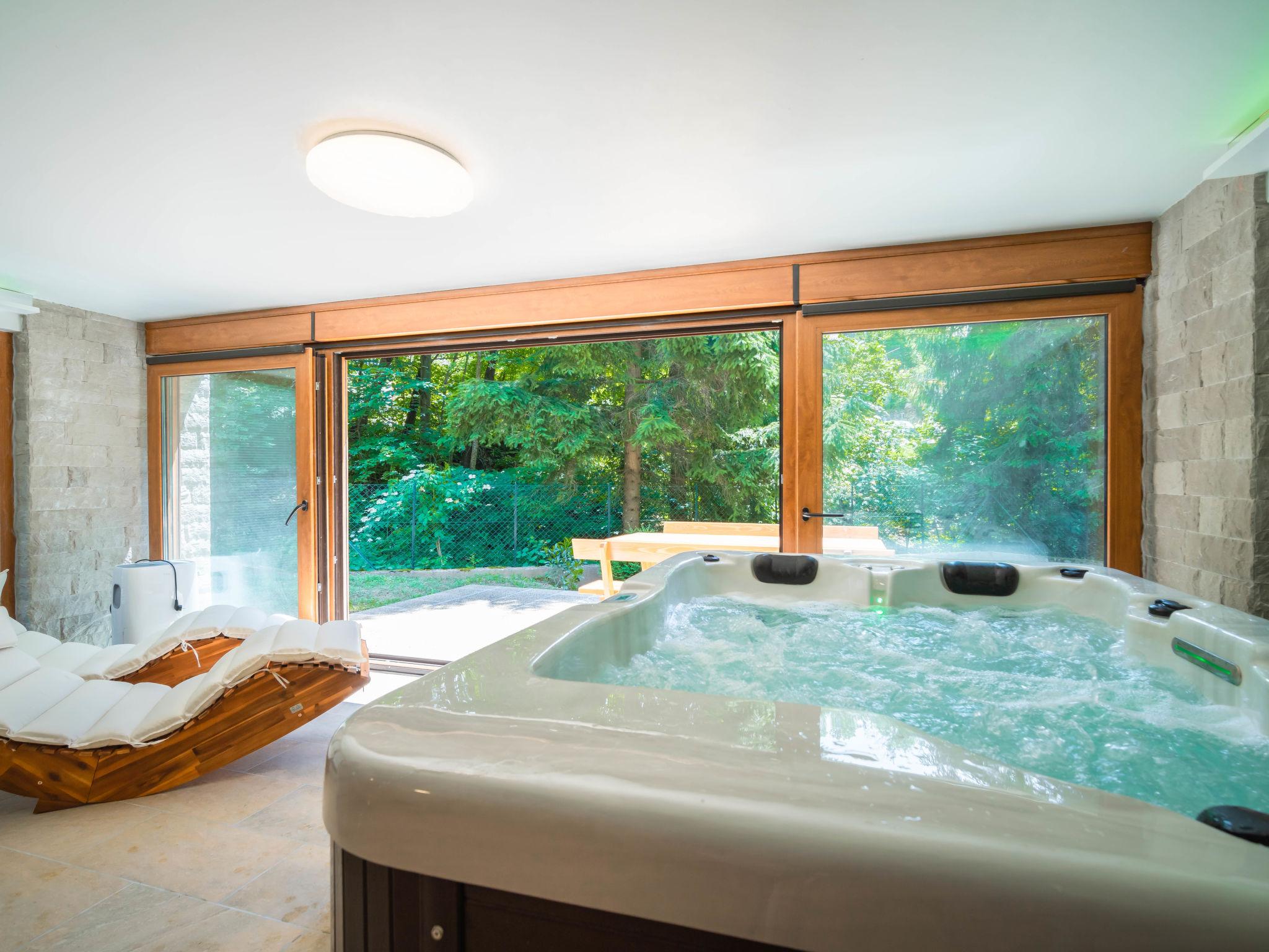 Foto 36 - Casa con 2 camere da letto a Fužine con terrazza e sauna