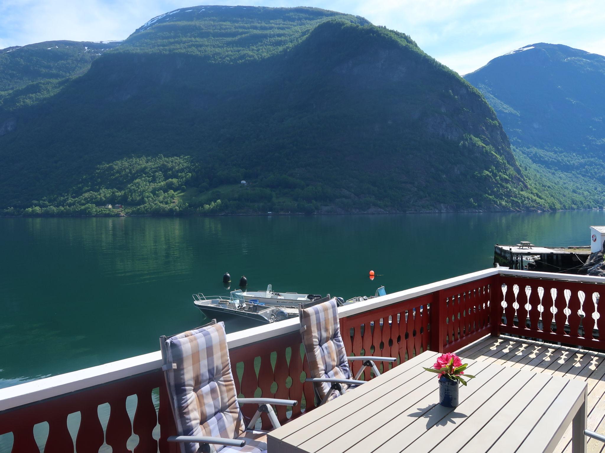 Photo 2 - Maison de 3 chambres à Vik i Sogn avec terrasse