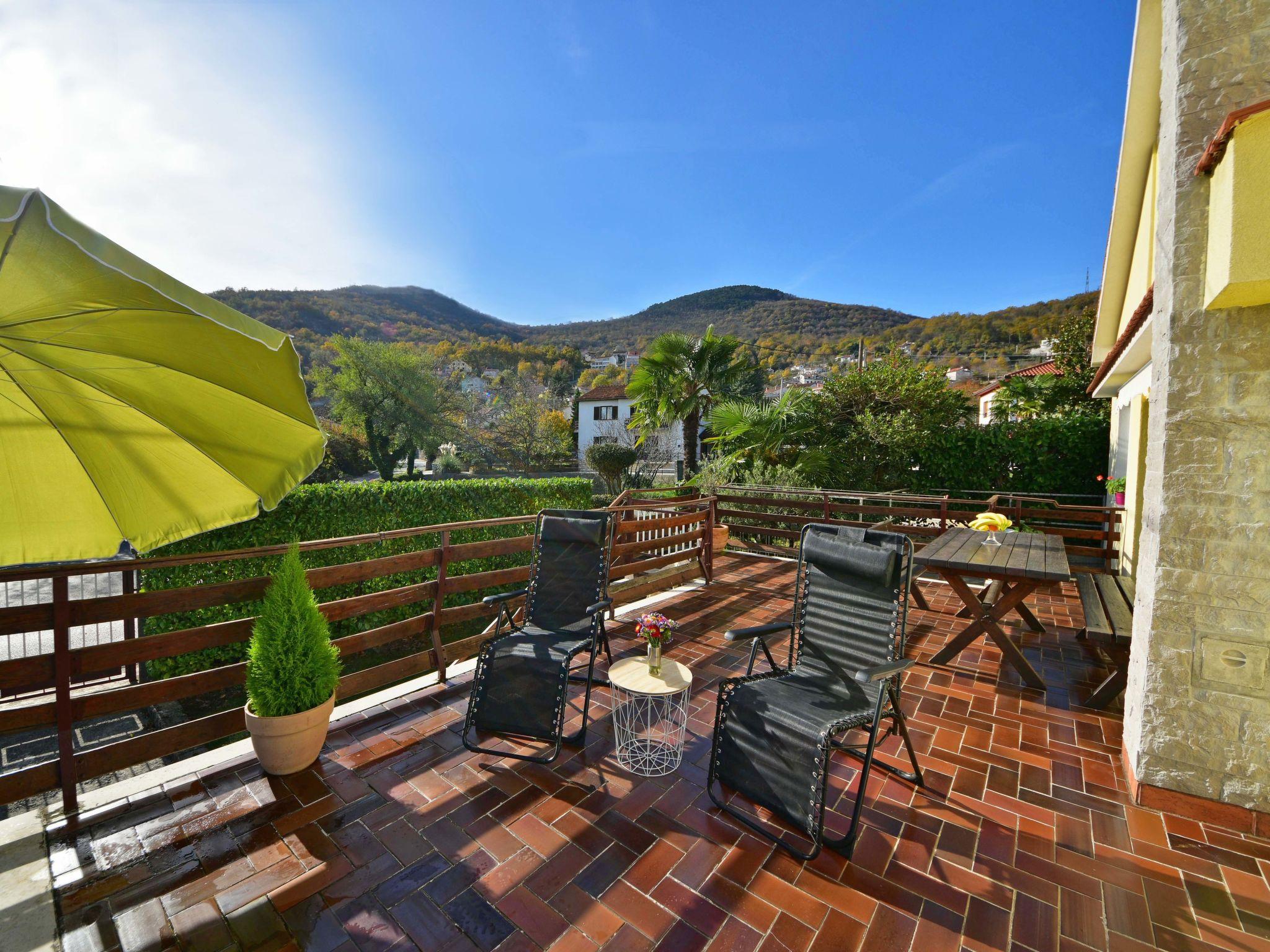 Photo 2 - Appartement de 2 chambres à Matulji avec terrasse