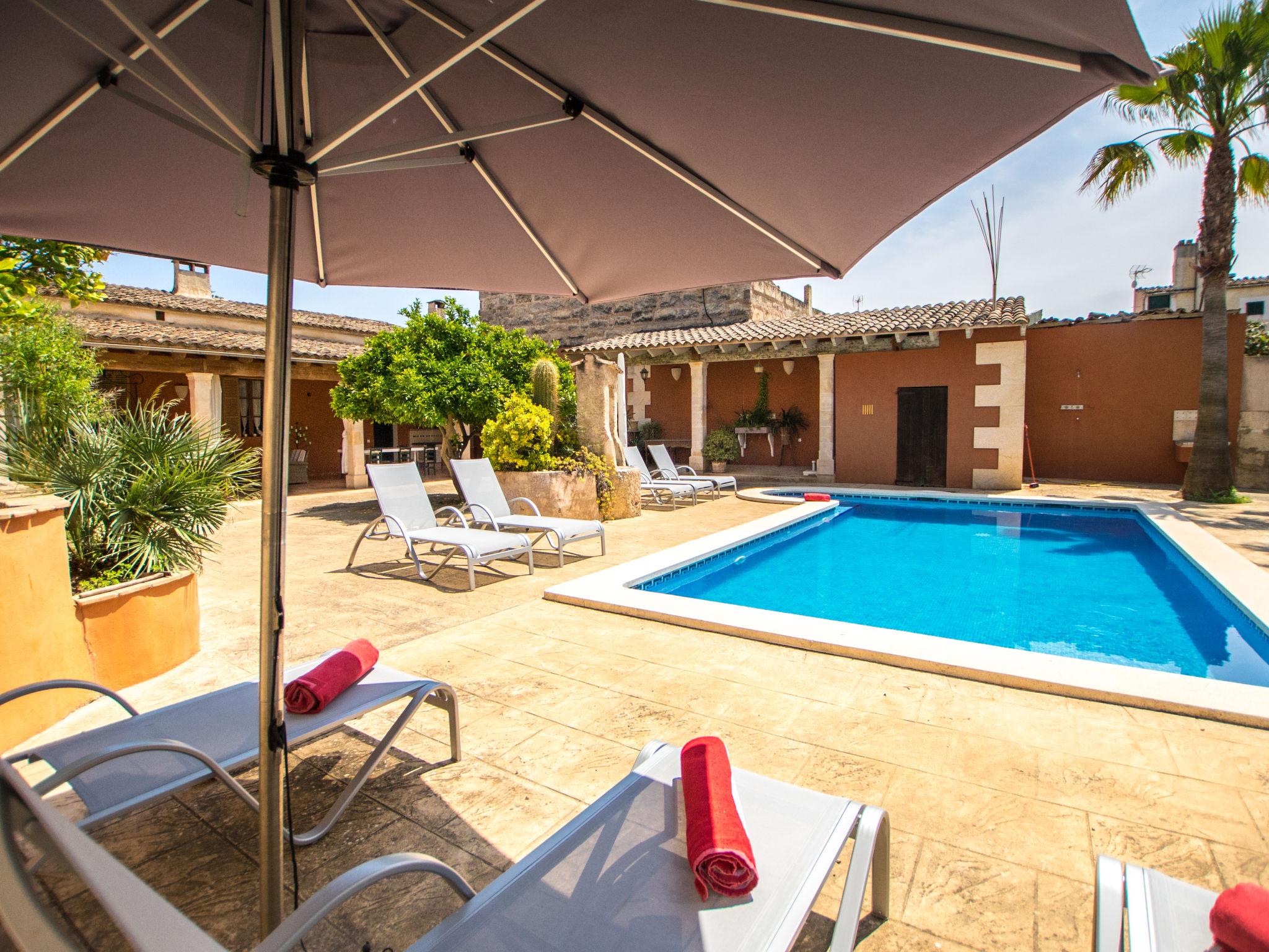 Photo 1 - Maison de 4 chambres à Maria de la Salut avec piscine privée et vues à la mer