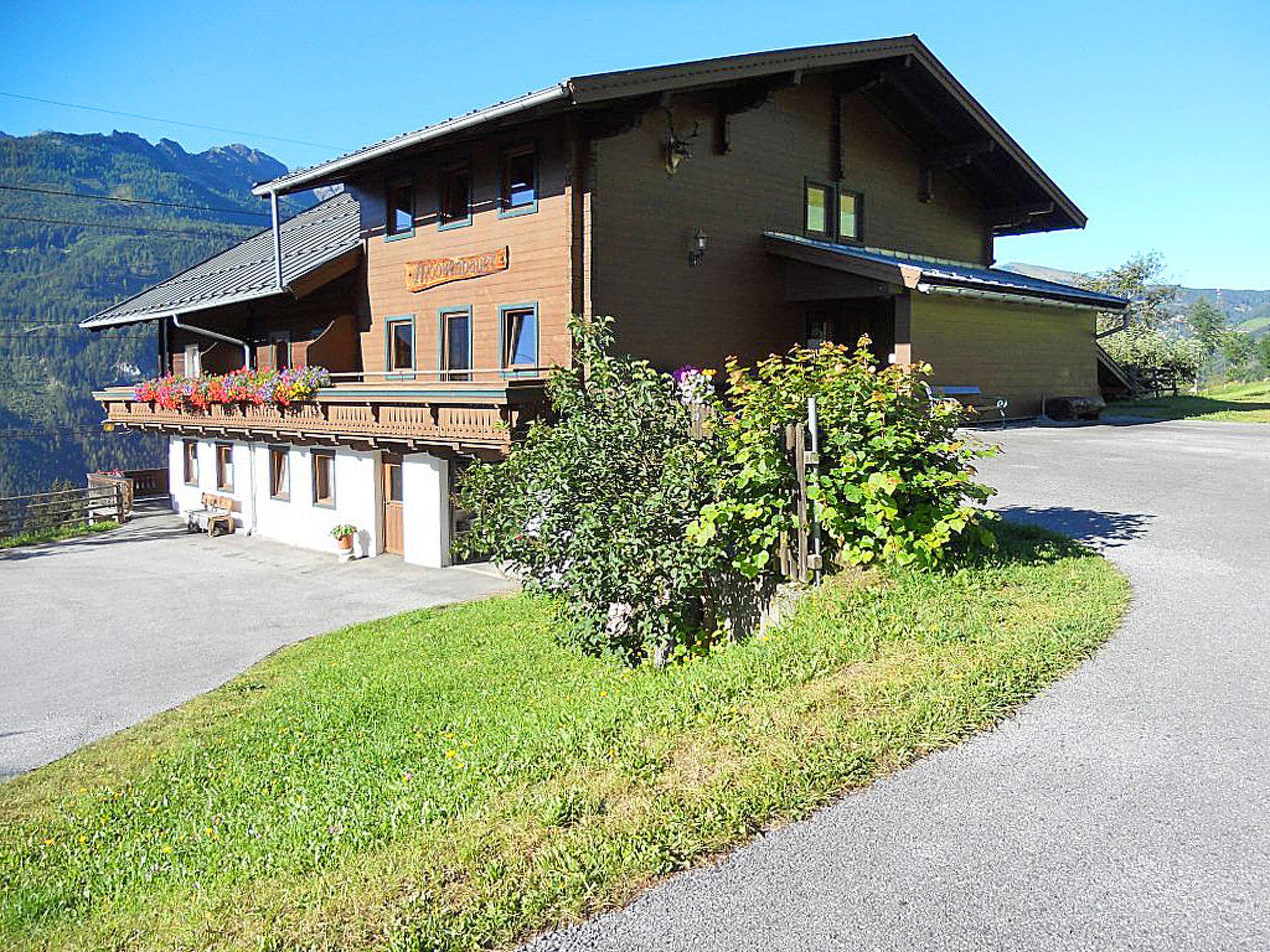 Photo 8 - Maison de 5 chambres à Neukirchen am Großvenediger avec jardin et vues sur la montagne