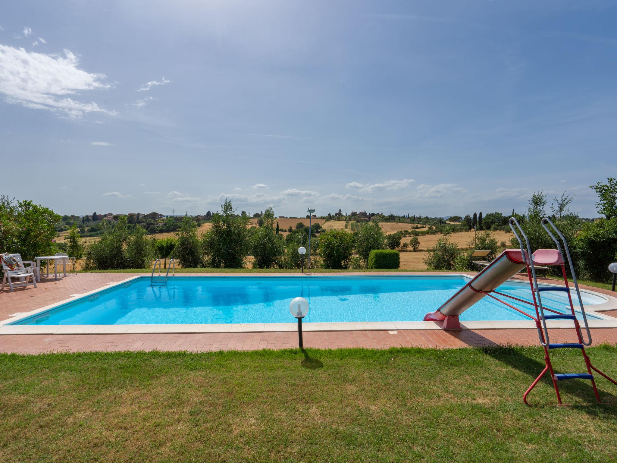 Foto 29 - Casa con 5 camere da letto a Foiano della Chiana con piscina privata e giardino