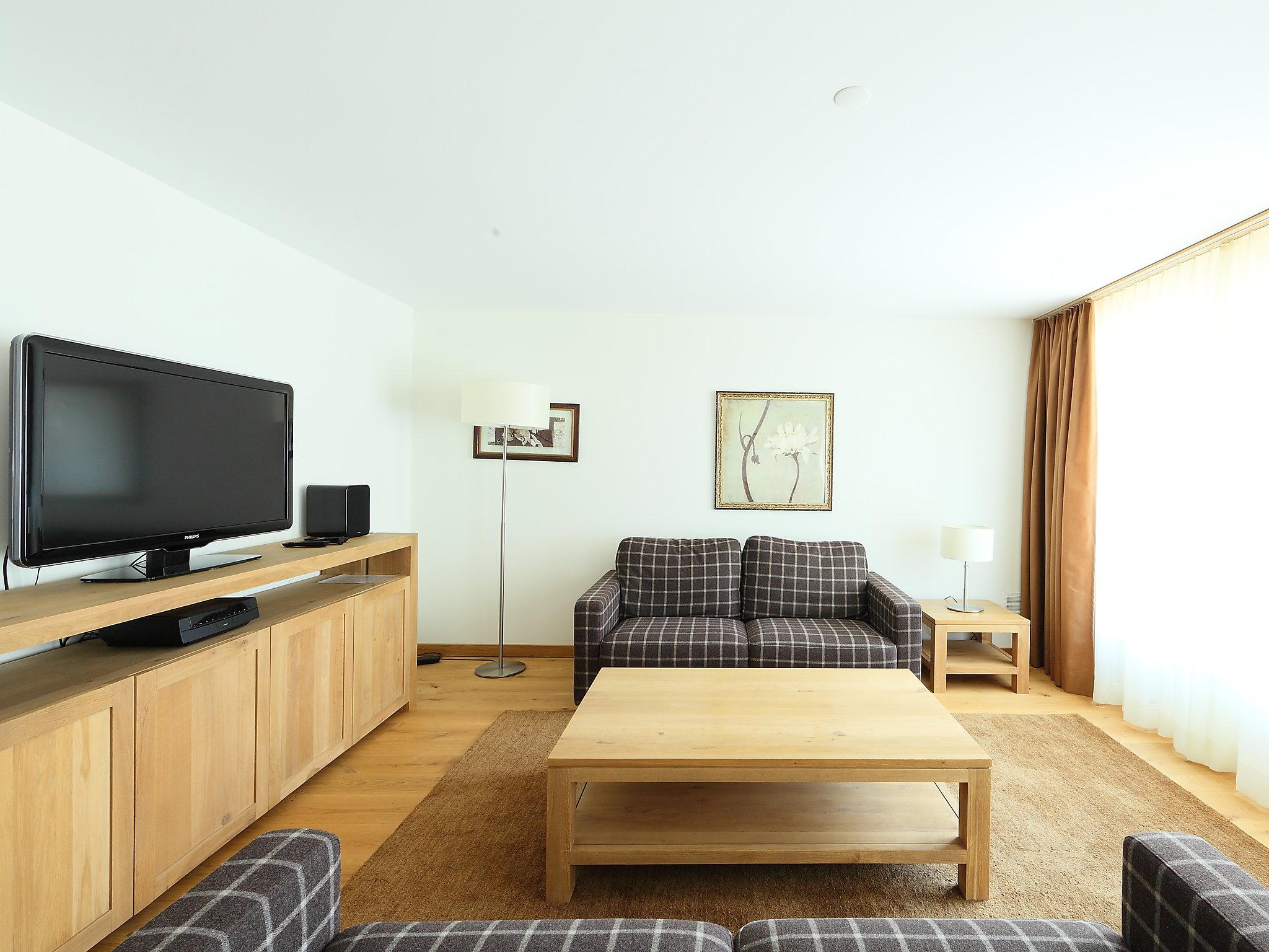 Foto 9 - Apartment mit 2 Schlafzimmern in Zermatt mit blick auf die berge