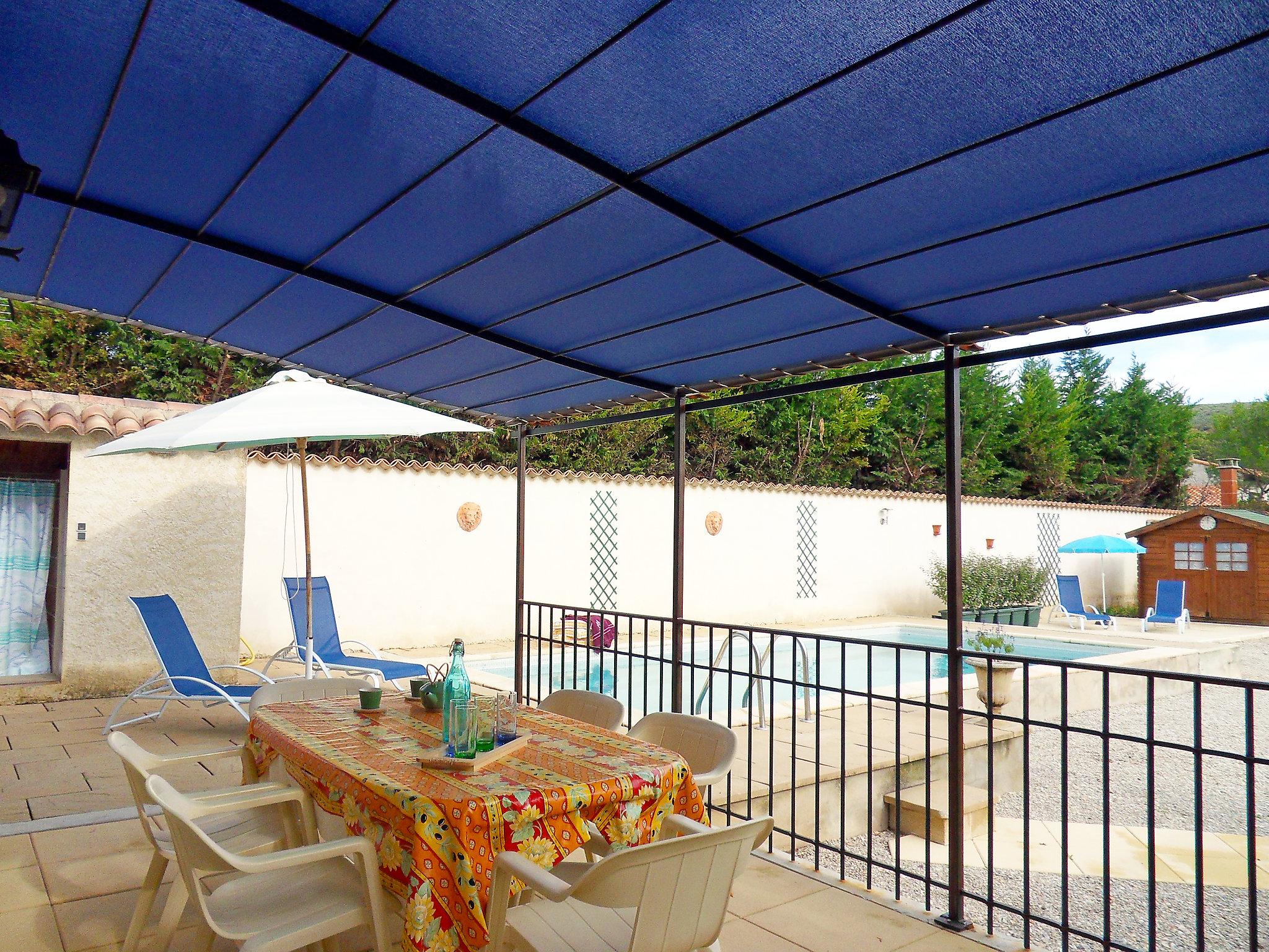 Photo 2 - Maison de 2 chambres à Flassan avec piscine privée et terrasse