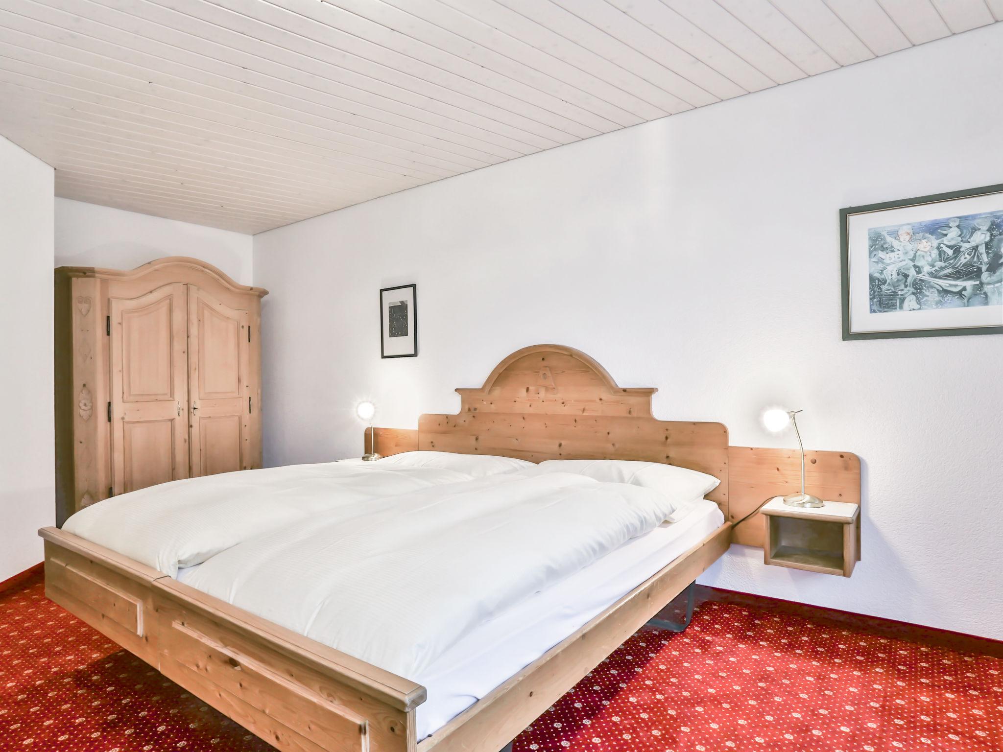Foto 5 - Apartment mit 3 Schlafzimmern in Grindelwald mit terrasse und blick auf die berge