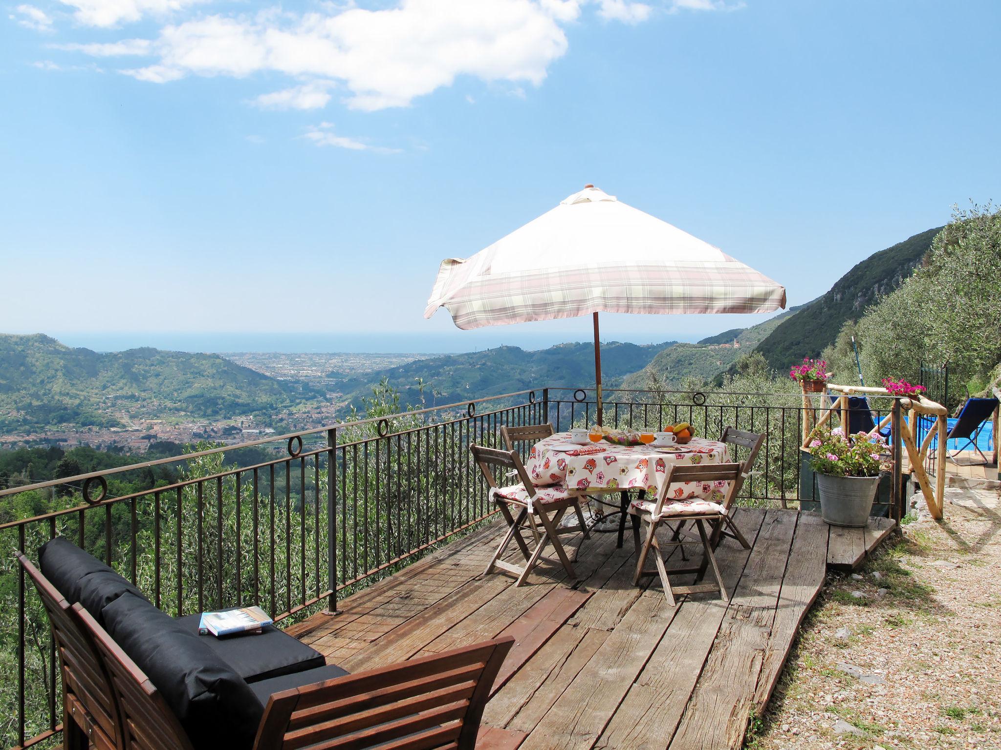 Photo 23 - Maison de 2 chambres à Camaiore avec piscine privée et jardin