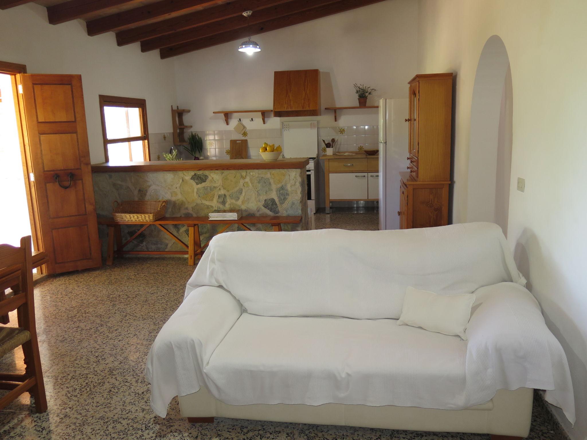 Photo 3 - 2 bedroom House in Santanyí with private pool and sea view