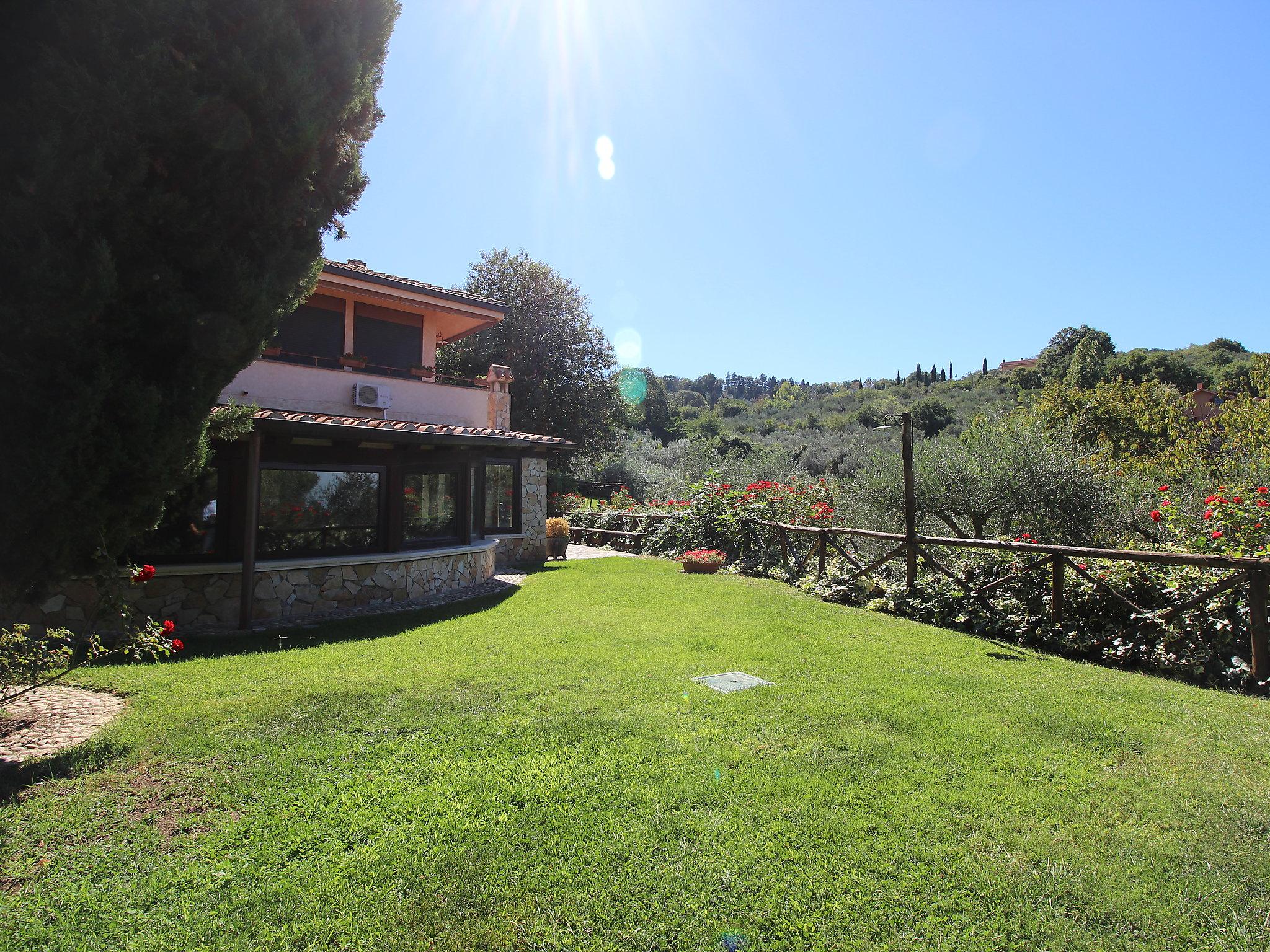 Foto 49 - Casa de 5 habitaciones en Monte Compatri con piscina privada y vistas a la montaña